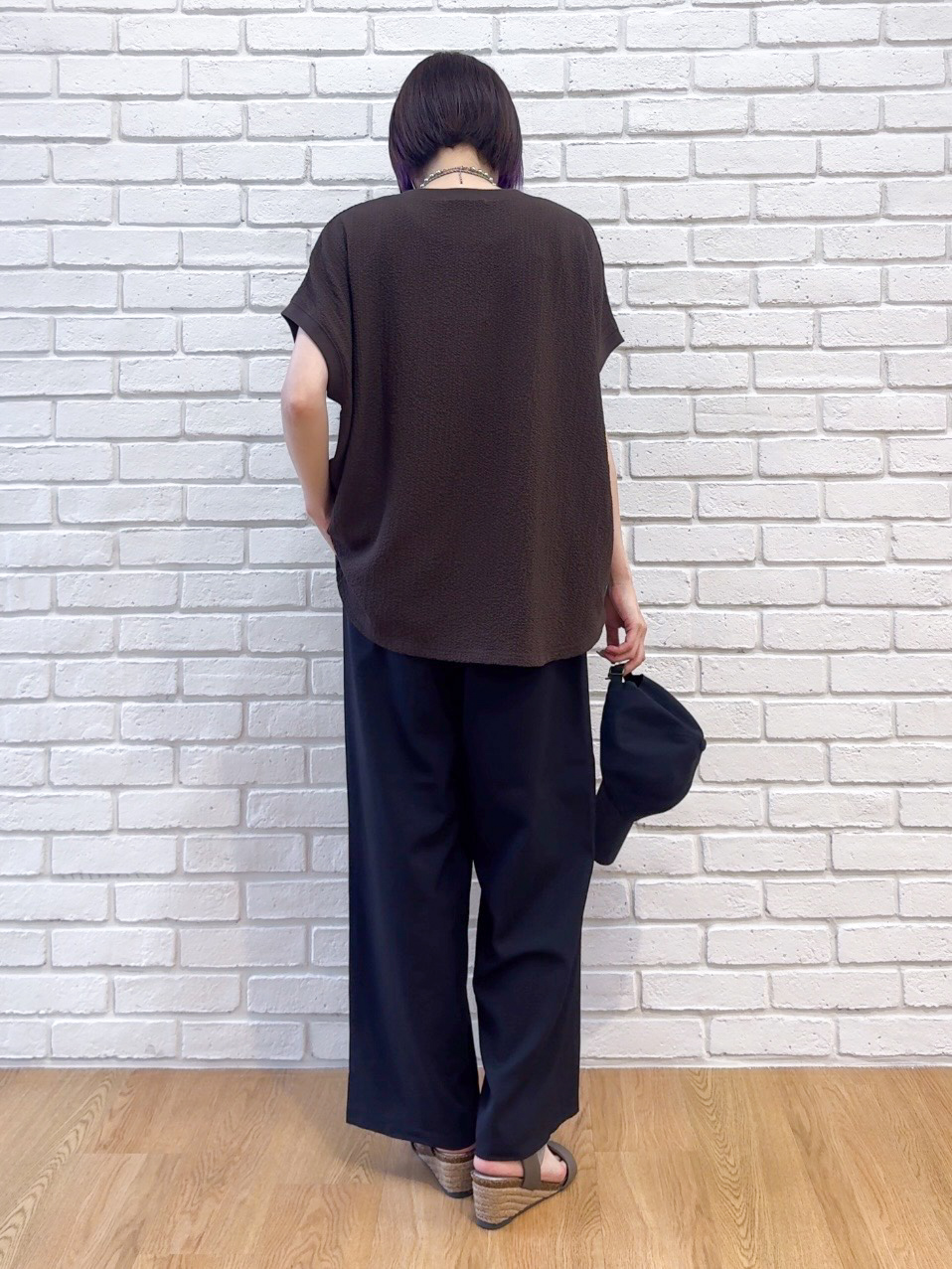 𝐜𝐡𝐢𝐤𝐚さんの「SHOO･LA･RUE｜【通気性〇/洗濯機可/S-LL】UVカット機能付き ライトな着心地シャツパーカ」を使ったコーディネート