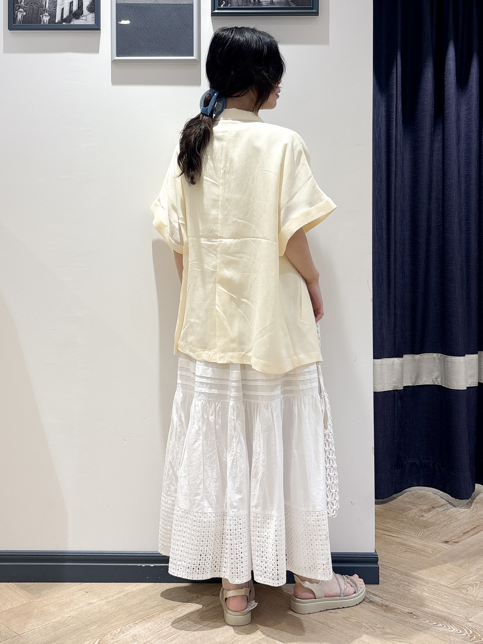 ayakaさんの「grove｜【洗濯機OK/SETUP可】シワになりにくいハーフスリーブジャケット」を使ったコーディネート