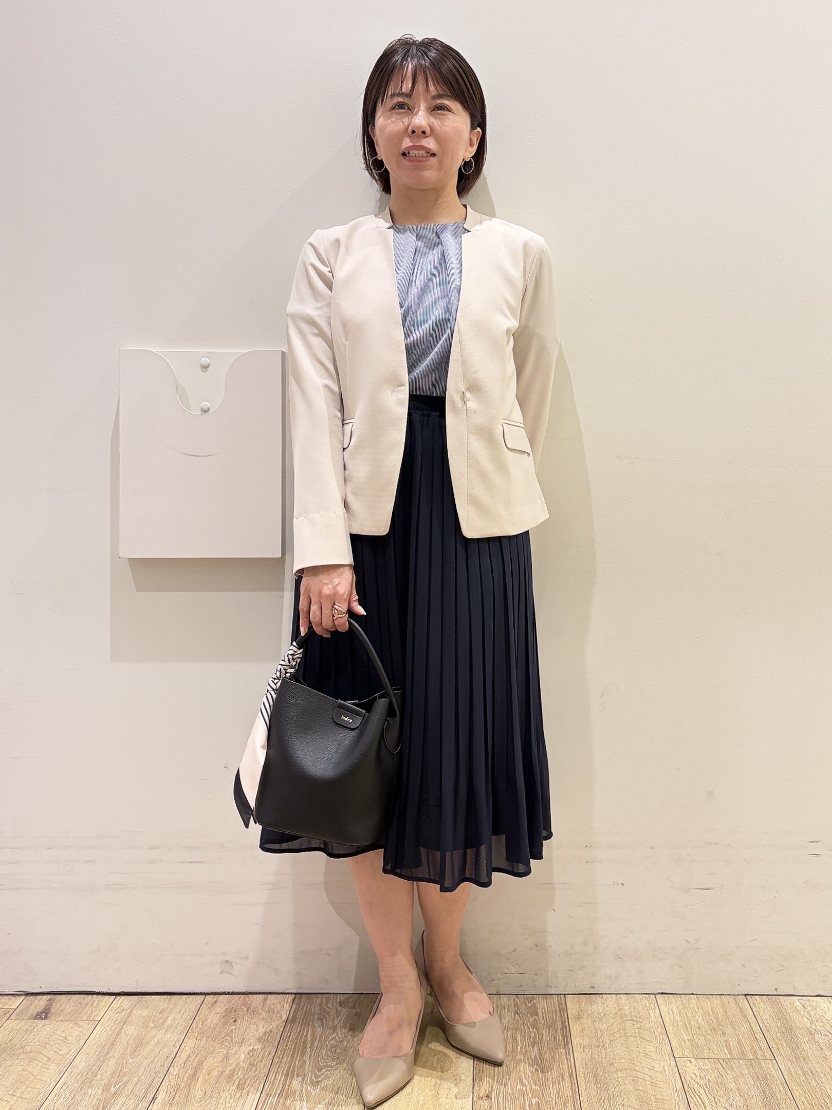 YUKOさんの「index｜【接触冷感／吸水速乾】ノーカラージャケット／セットアップ対応可《洗える／防シワ／ストレッチ》」を使ったコーディネート