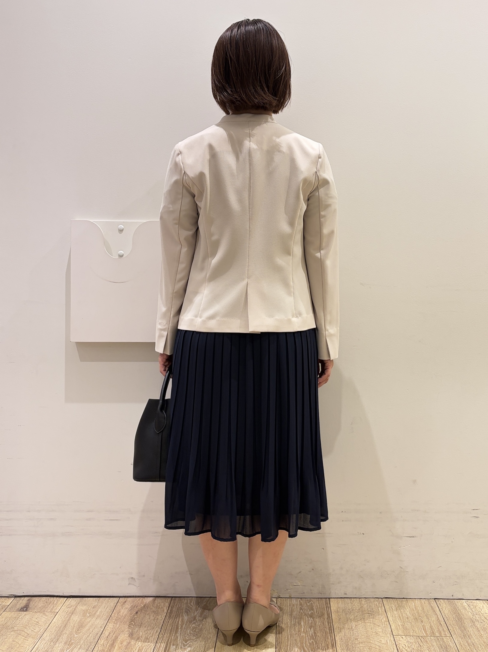 YUKOさんの「index｜【接触冷感／吸水速乾】ノーカラージャケット／セットアップ対応可《洗える／防シワ／ストレッチ》」を使ったコーディネート