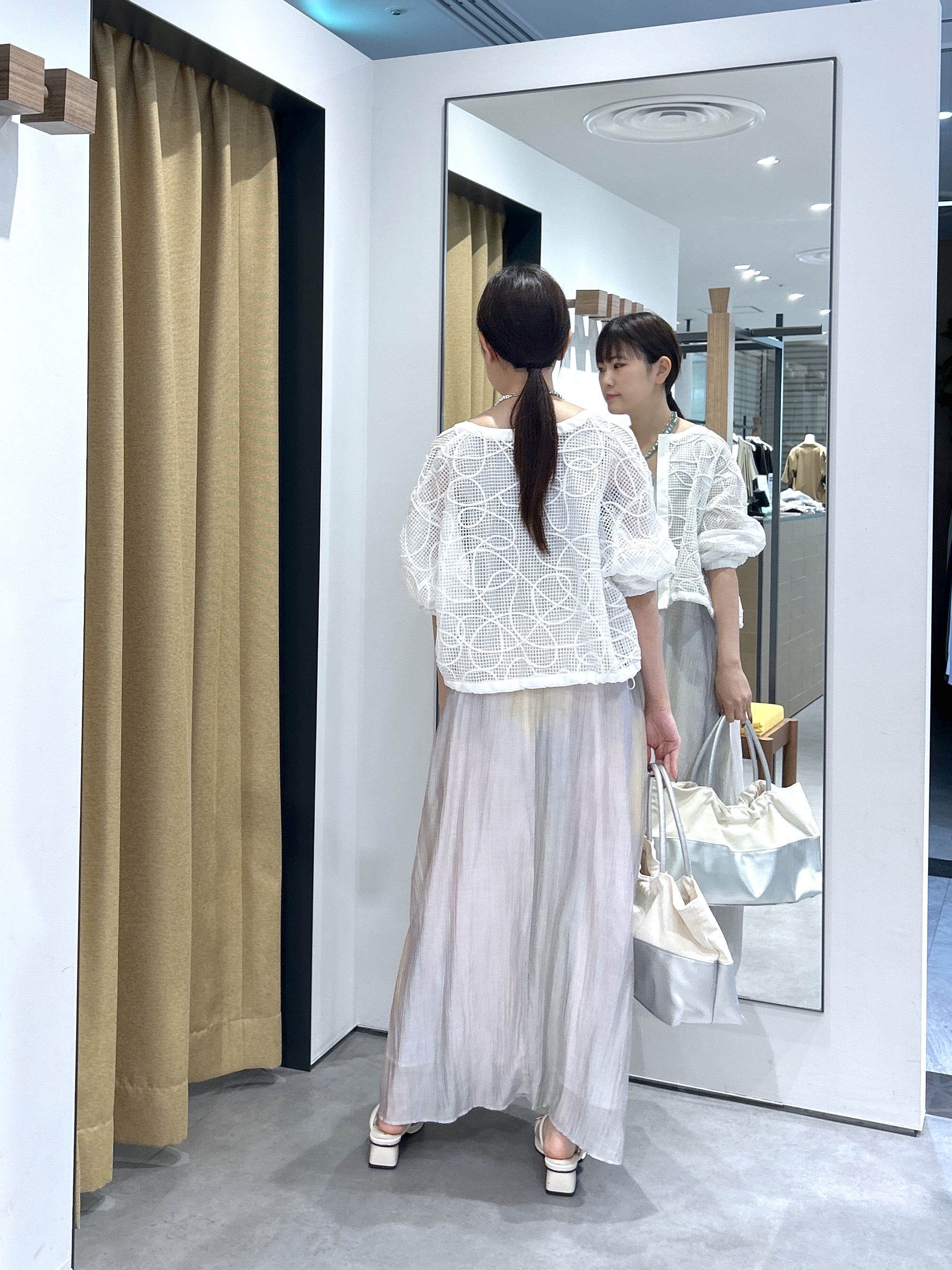 Renoさんの「INDIVI｜アートメッシュブルゾン」を使ったコーディネート