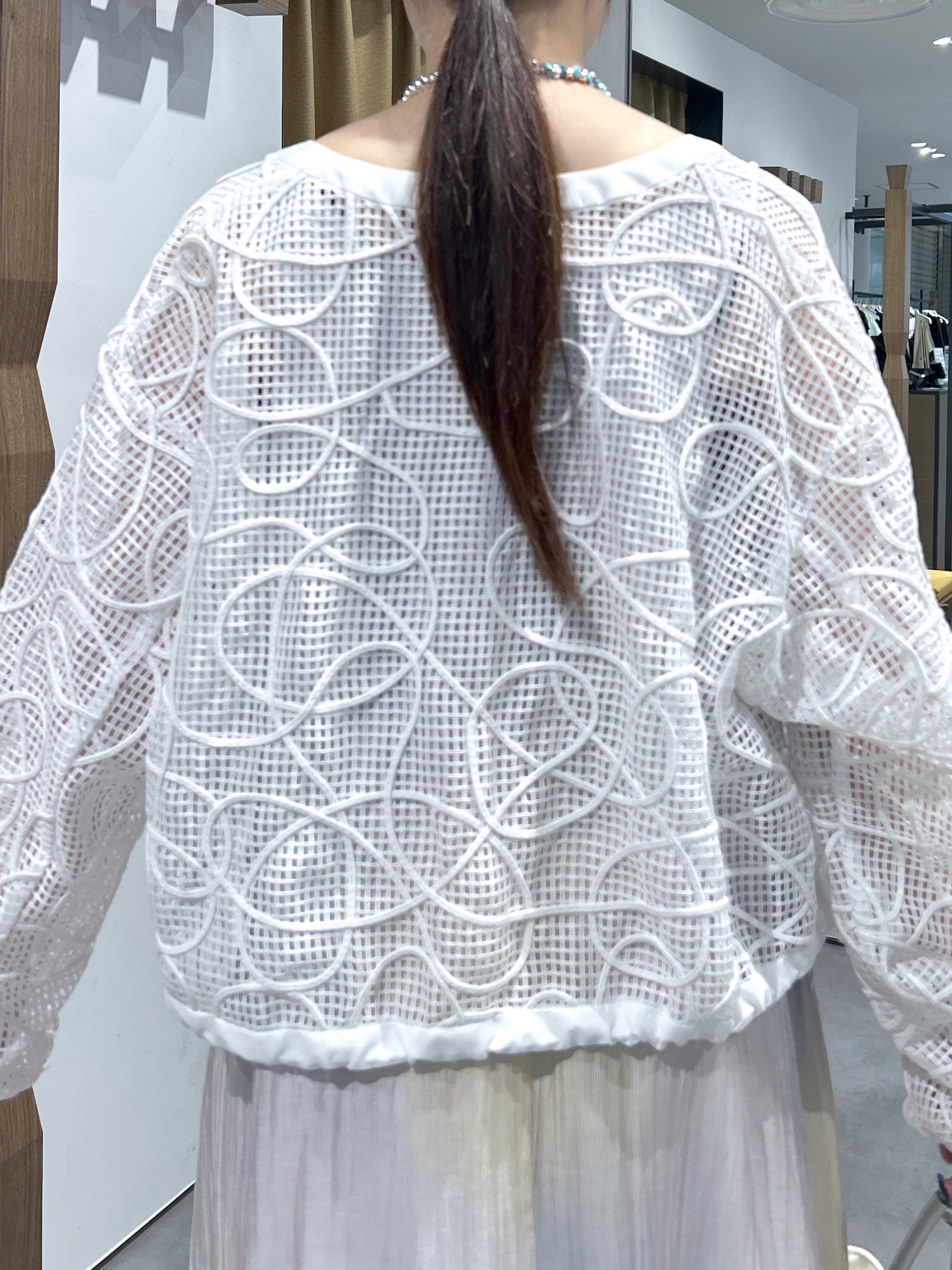 Renoさんの「INDIVI｜アートメッシュブルゾン」を使ったコーディネート