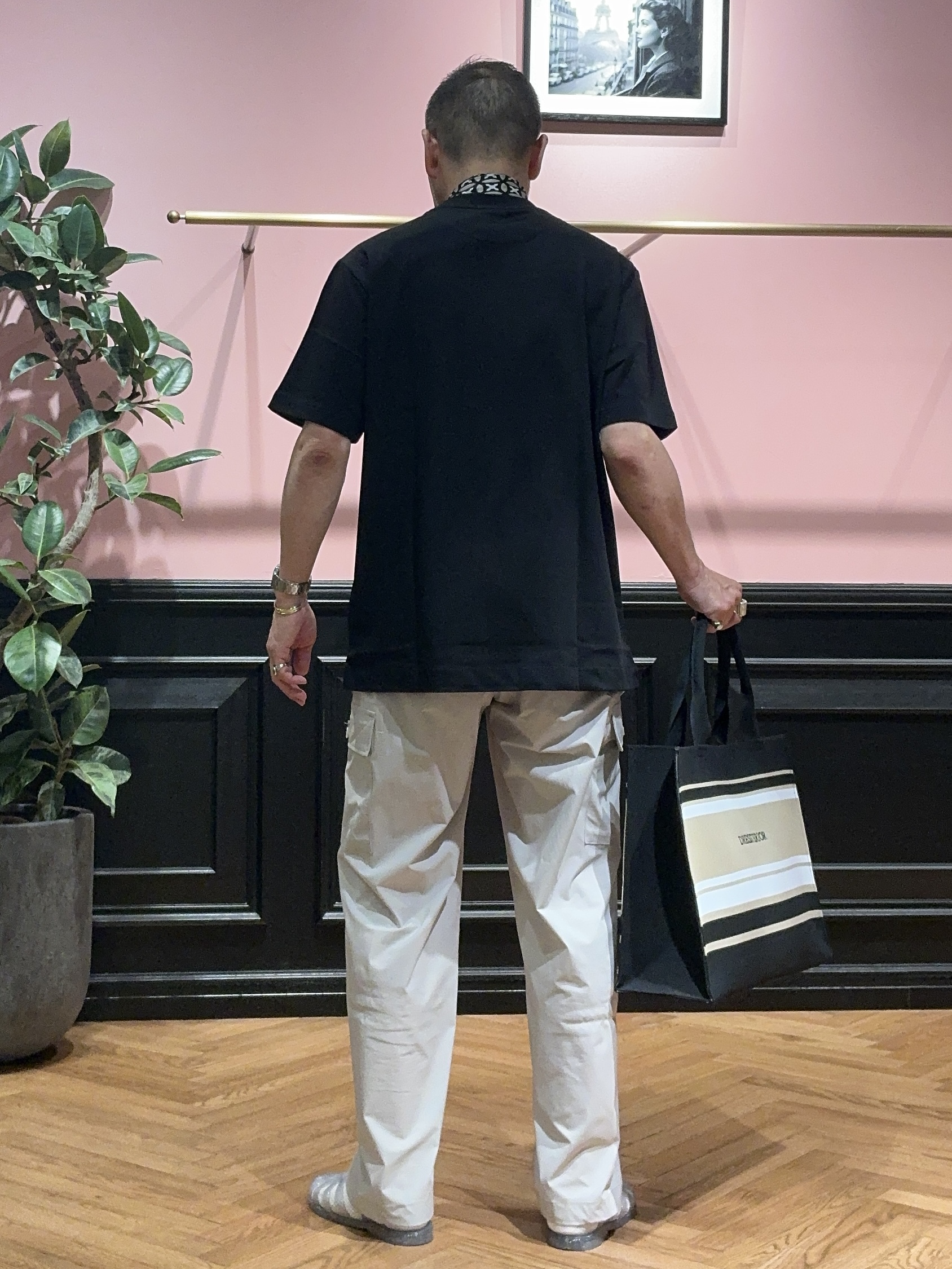 torigoeさんの「DRESSTERIOR｜◆【セットアップ可/ウォッシャブル】SOLOTEX ストレッチパンツ」を使ったコーディネート