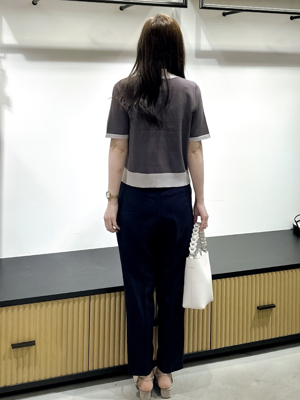 keito.iさんの「OPAQUE.CLIP｜【UV】バイカラーダブルライン半袖カーディガン《洗濯機OK》」を使ったコーディネート