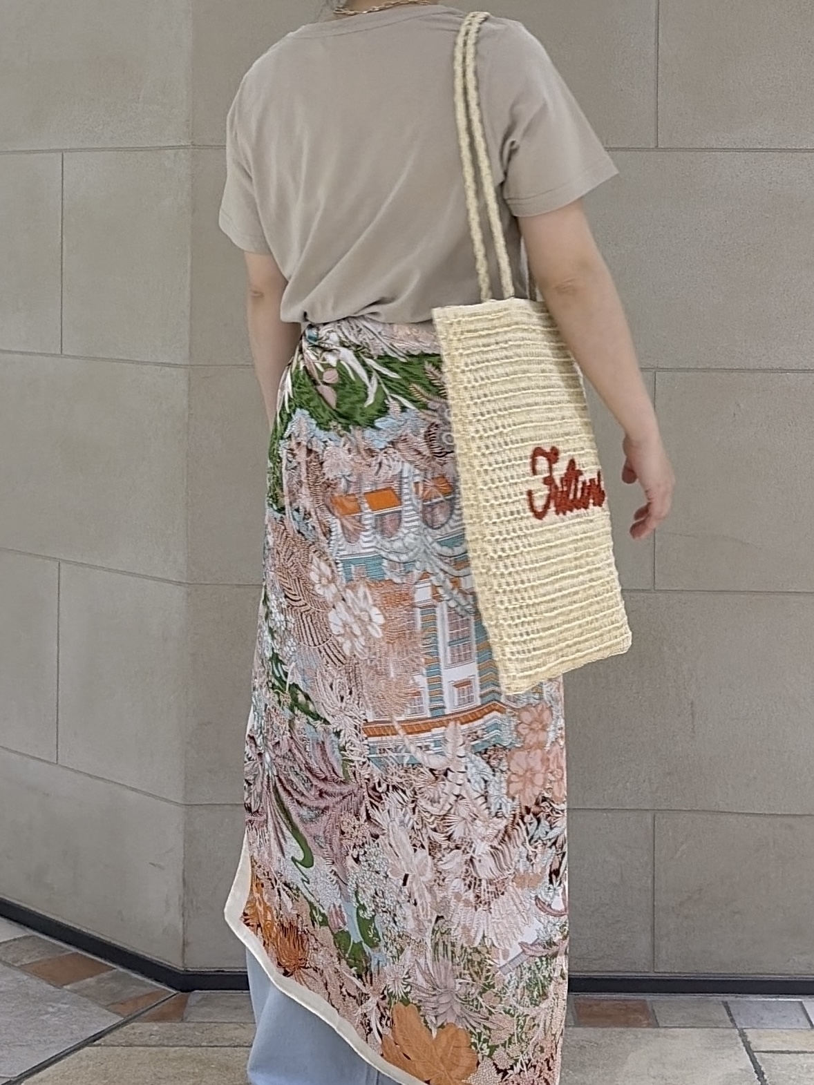 よねさんの「INDIVI｜3DプリントロゴTシャツ【再入荷】」を使ったコーディネート