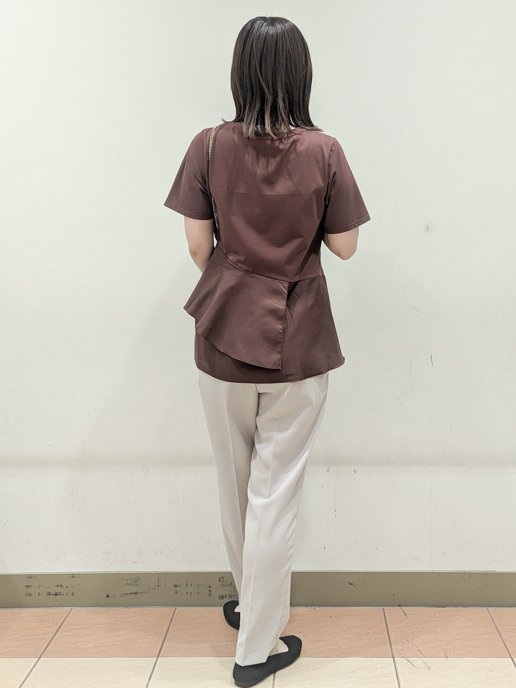 Miさんの「OPAQUE.CLIP｜ペプラムドッキングカットソー【洗濯機OK】」を使ったコーディネート