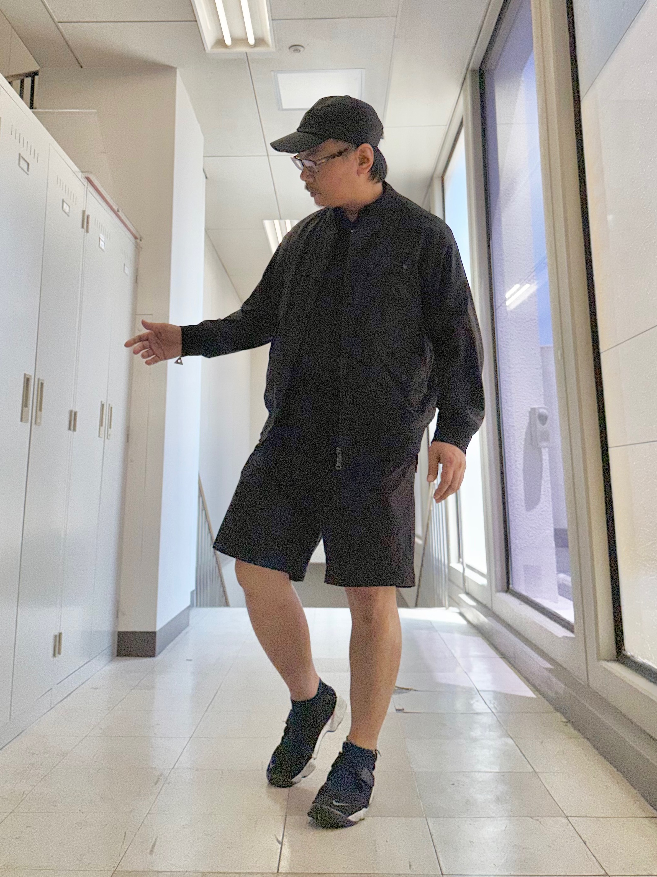 MAKOTO AIさんの「TAKEO KIKUCHI｜【BOWLER HAT LABEL】撥水 MA－1ブルゾン」を使ったコーディネート