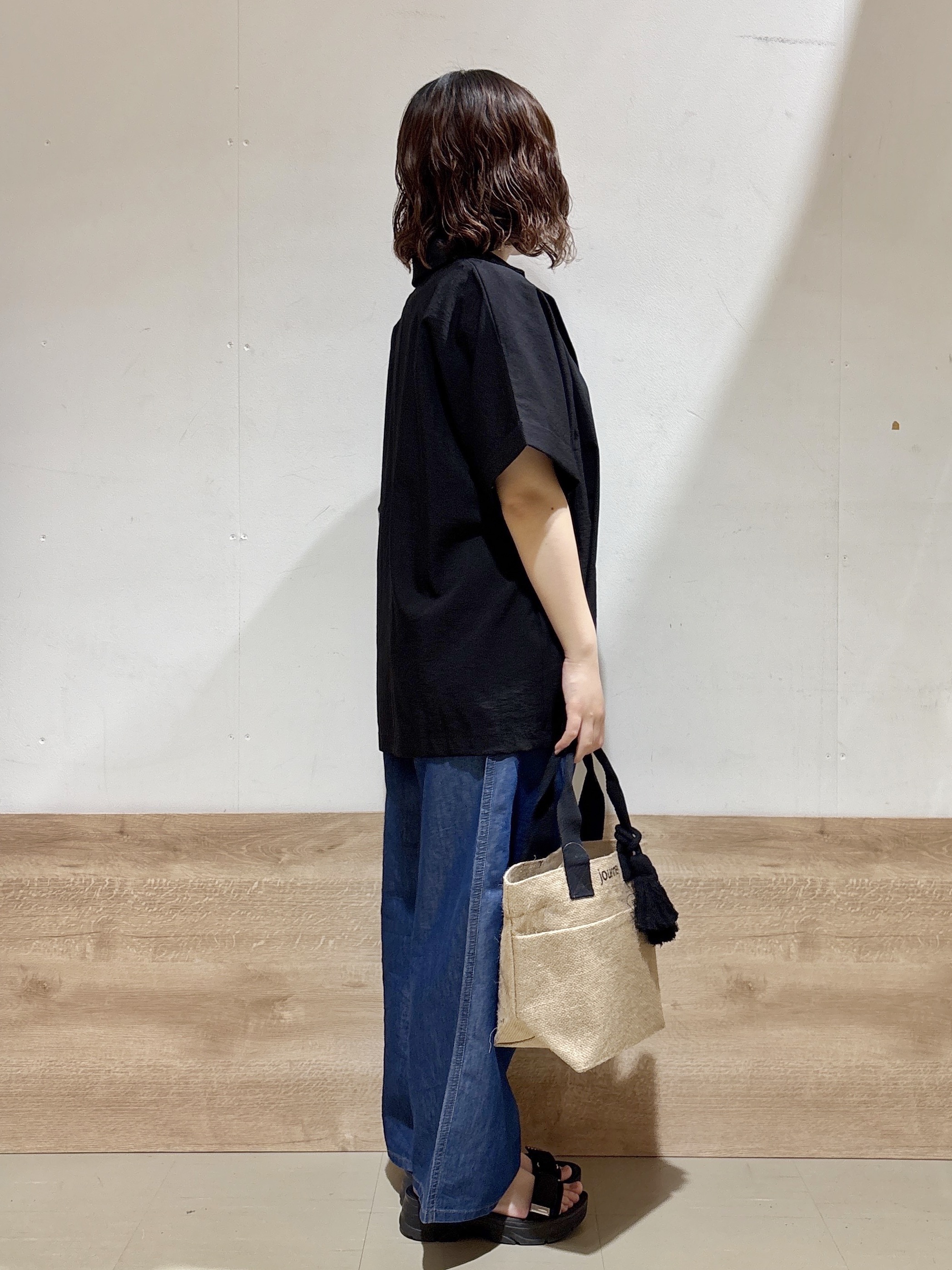 るねさんの「SHOO･LA･RUE｜【高レビュー/洗濯機可/セットアップ可】軽凛(かろりん) 半袖ジャケット」を使ったコーディネート