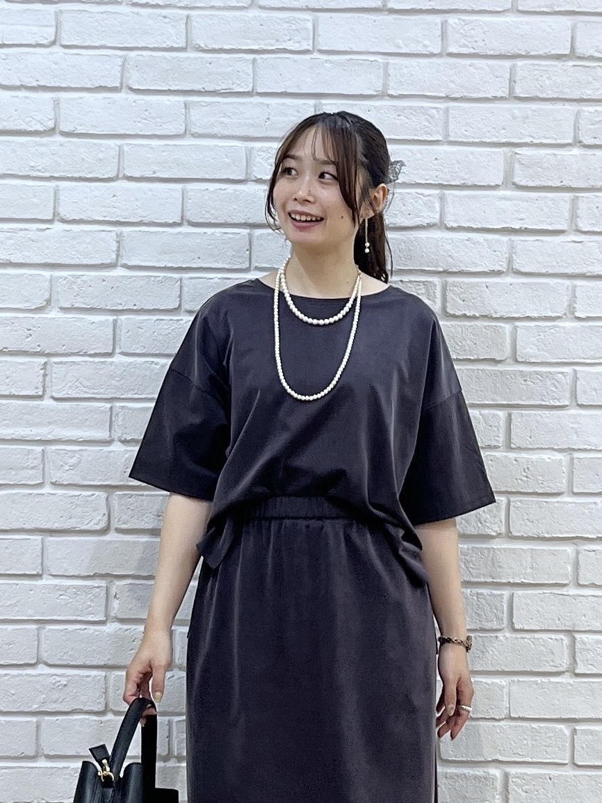 Saekoさんの「UNTITLED｜【きれいめTシャツ/セットアップ可】ヴィンテージライクプルオーバー」を使ったコーディネート