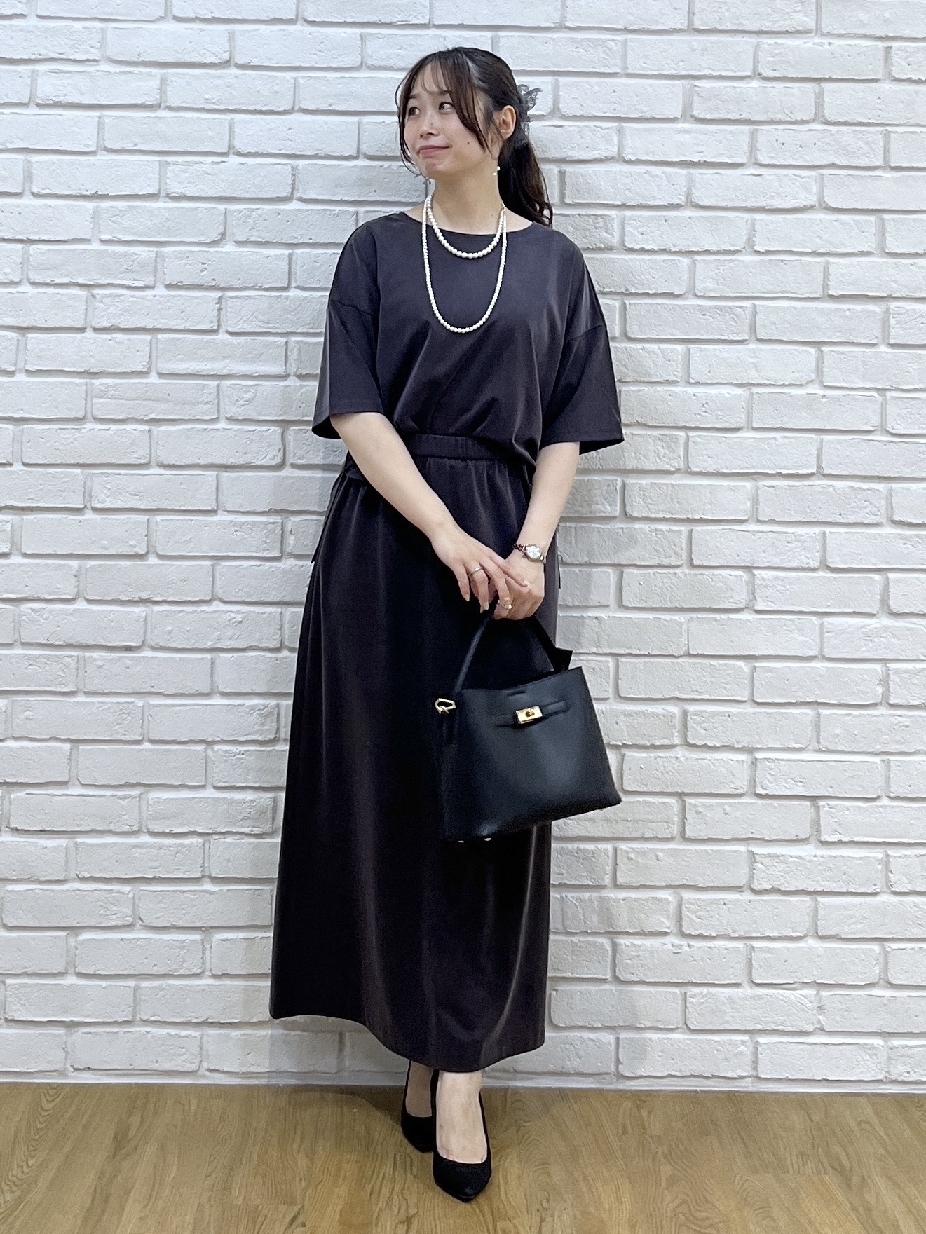 Saekoさんの「UNTITLED｜【きれいめTシャツ/セットアップ可】ヴィンテージライクプルオーバー」を使ったコーディネート