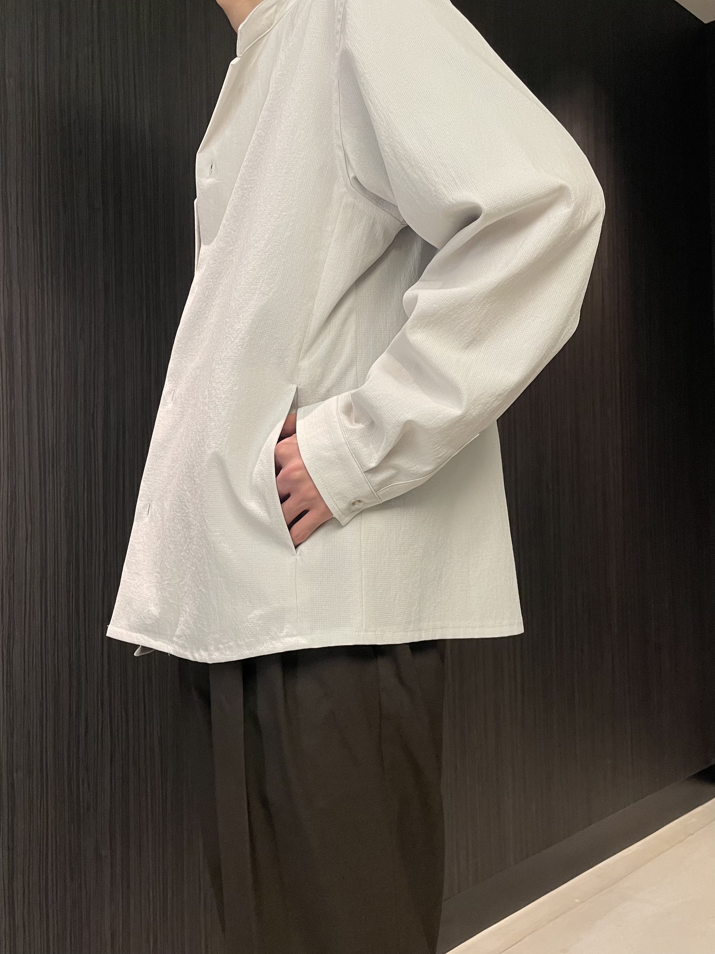Okdさんの「TAKEO KIKUCHI｜【撥水・洗える・シワになりにくい】 リランチェ（R） シャツ」を使ったコーディネート
