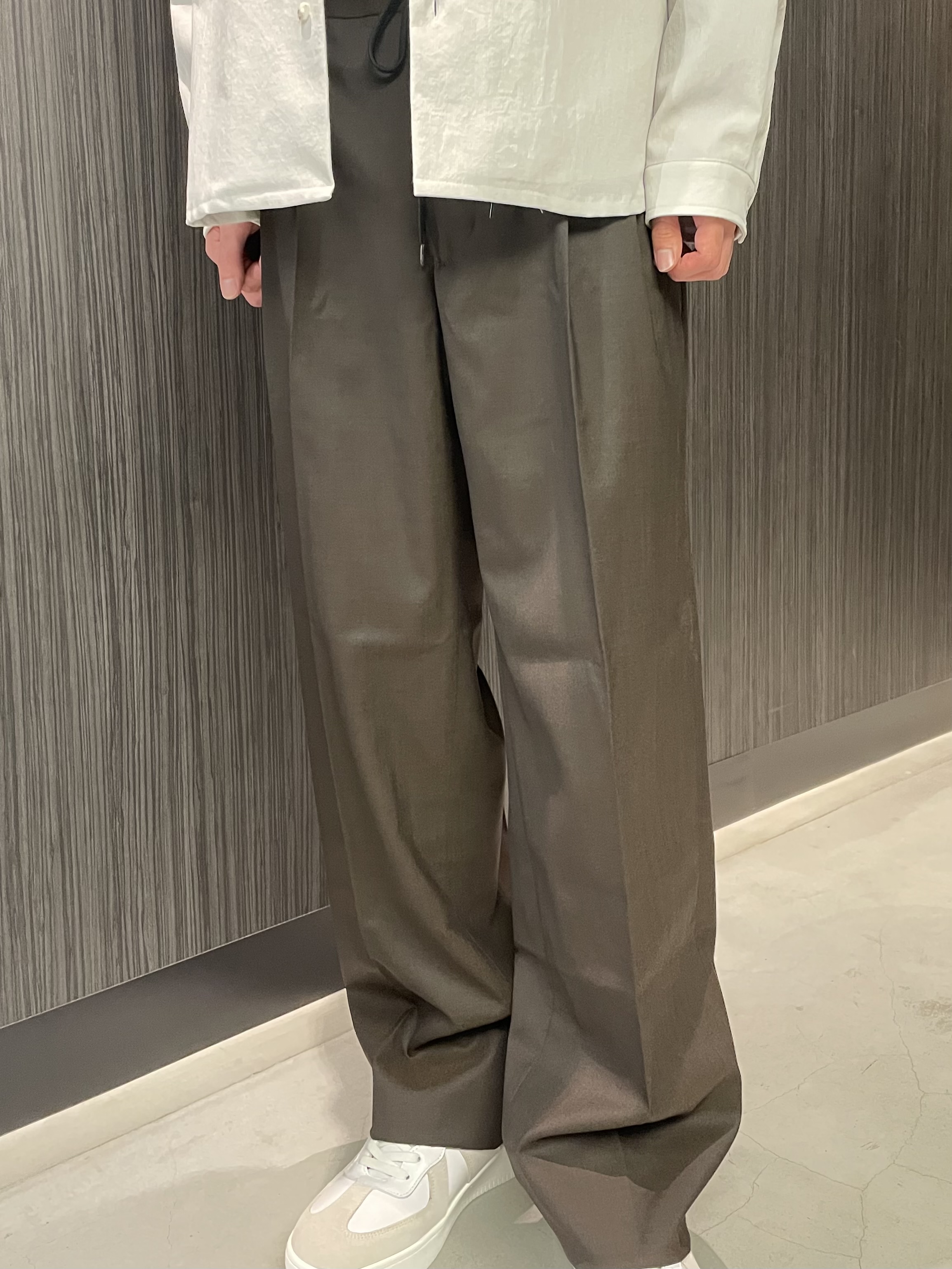 Okdさんの「TAKEO KIKUCHI｜【撥水・洗える・シワになりにくい】 リランチェ（R） シャツ」を使ったコーディネート