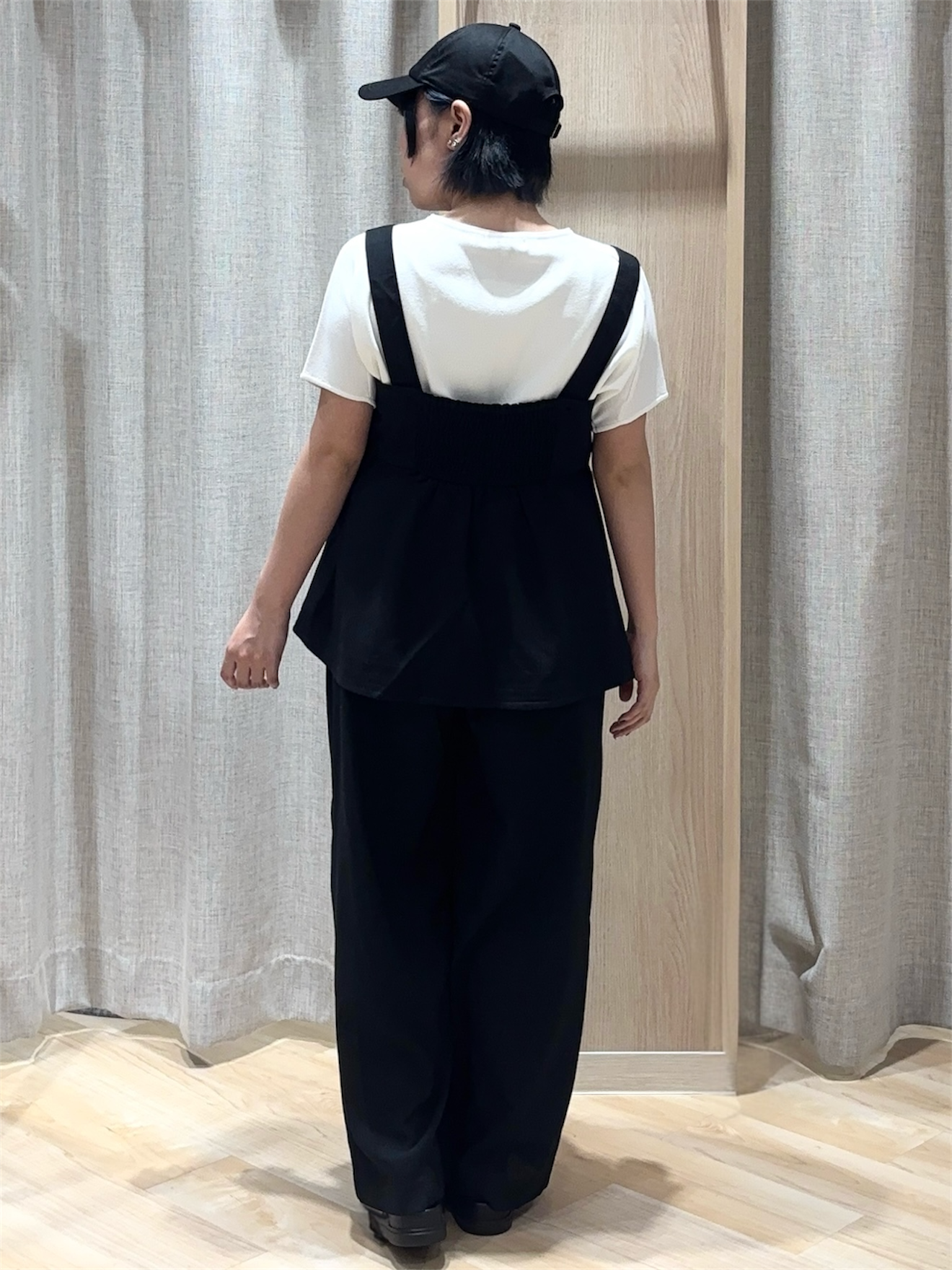  𝐦𝐢𝐨 さんの「grove｜【シリーズ累計36万枚！名品ニット】やわらかドライタッチ ドルマンニット」を使ったコーディネート