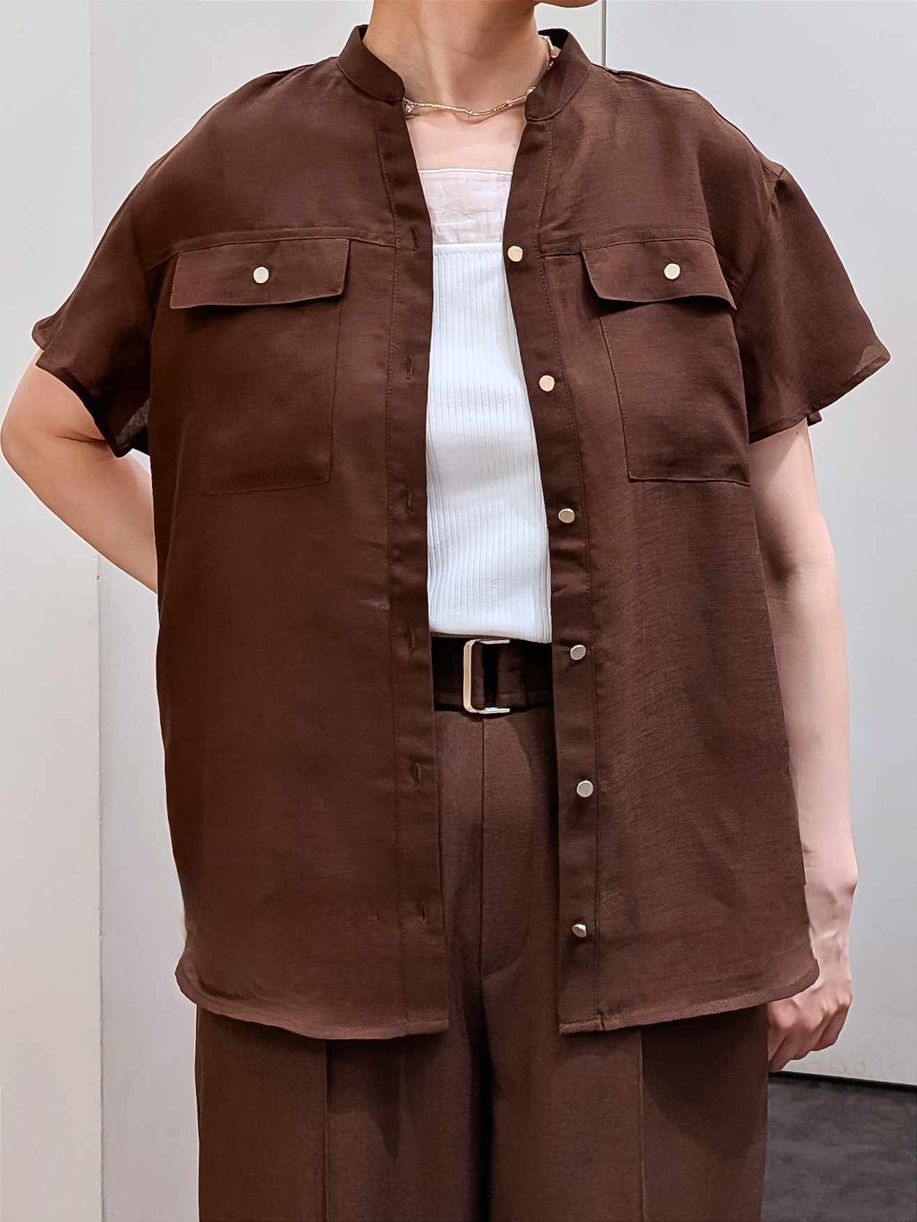 やまちゃんさんの「grove｜【洗濯機OK/SETUP可】シワになりにくい、フレアスリーブブラウス」を使ったコーディネート