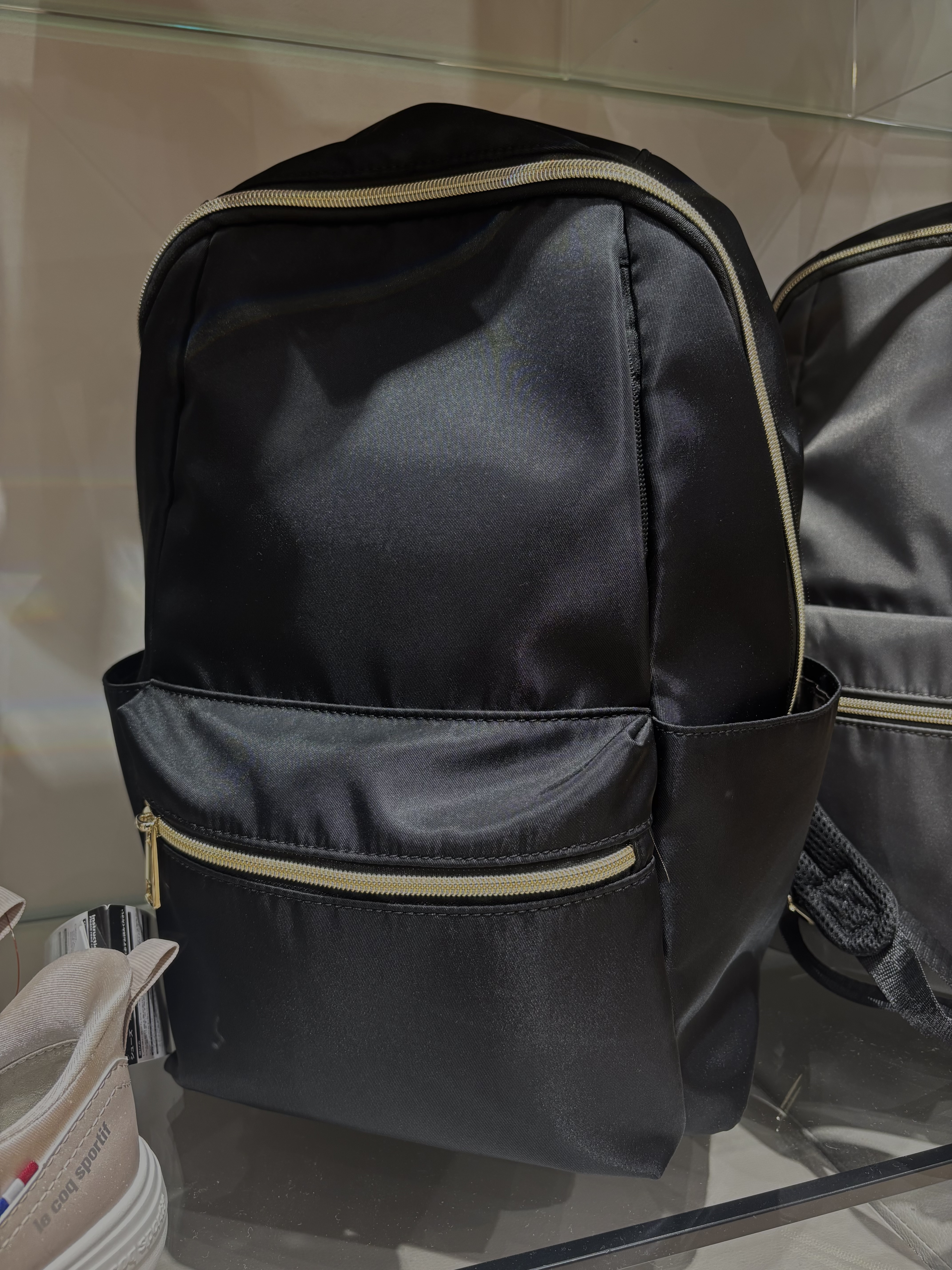  𝐦𝐢𝐨 さんの「grove｜【シリーズ累計36万枚！名品ニット】やわらかドライタッチ ドルマンニット」を使ったコーディネート