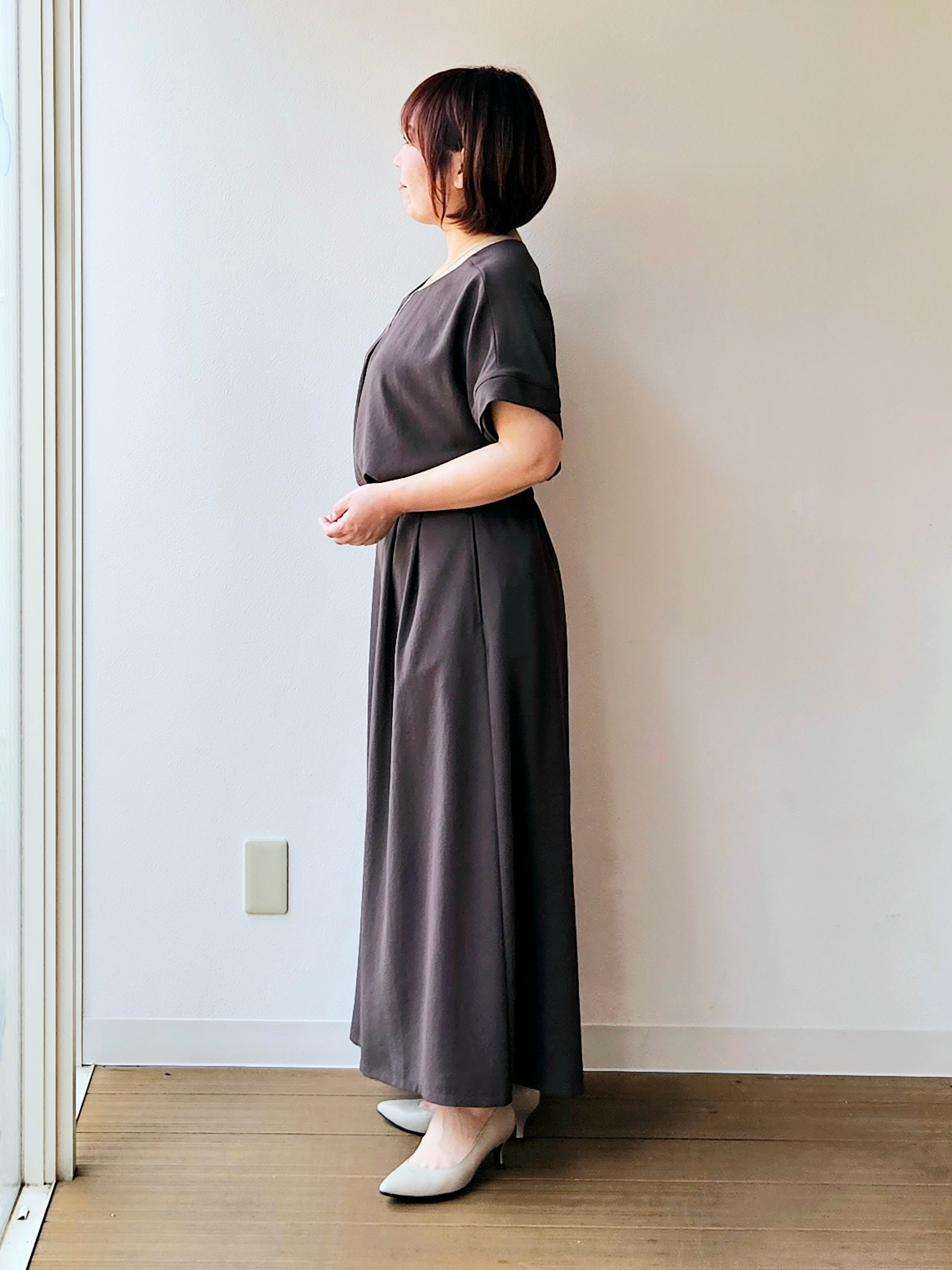やじまさんの「UNTITLED｜【セットアップ可/UVカット/前後2WAY】リラクシーフレンチスリーブブラウス」を使ったコーディネート