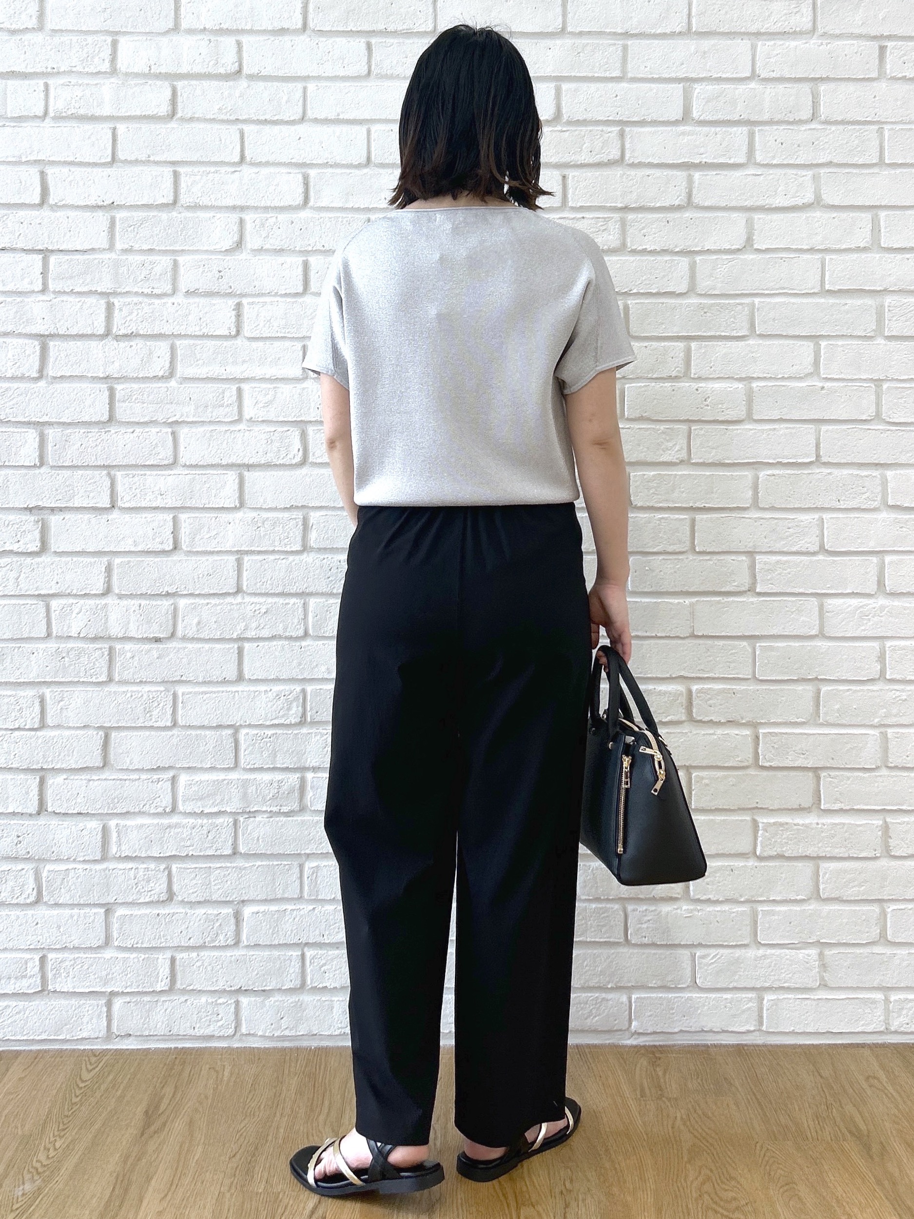 Hirokaさんの「grove｜【シリーズ累計36万枚！名品ニット】やわらかドライタッチ ドルマンニット」を使ったコーディネート