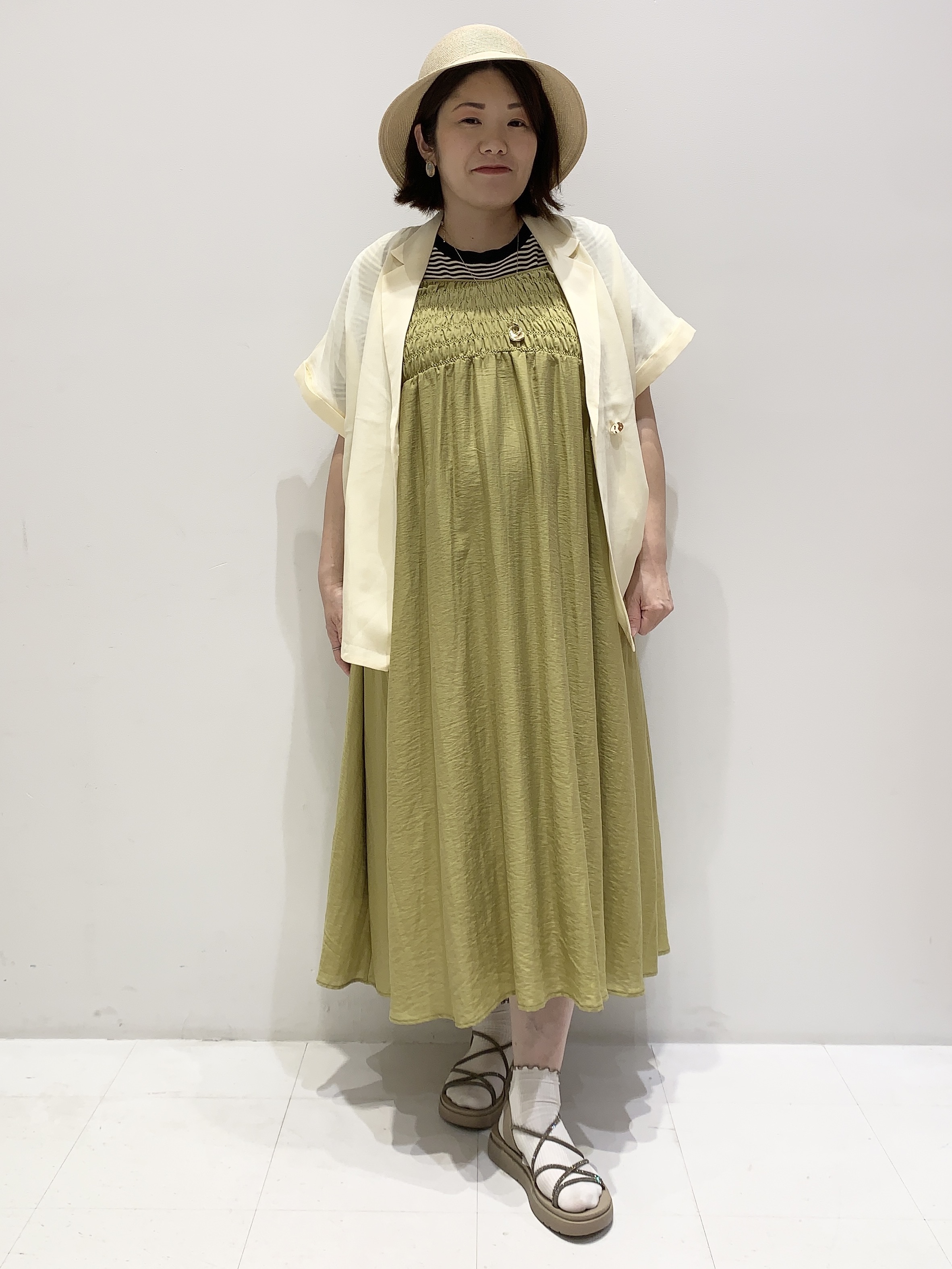 みいちゃんさんの「grove｜【洗濯機OK/SETUP可】シワになりにくいハーフスリーブジャケット」を使ったコーディネート