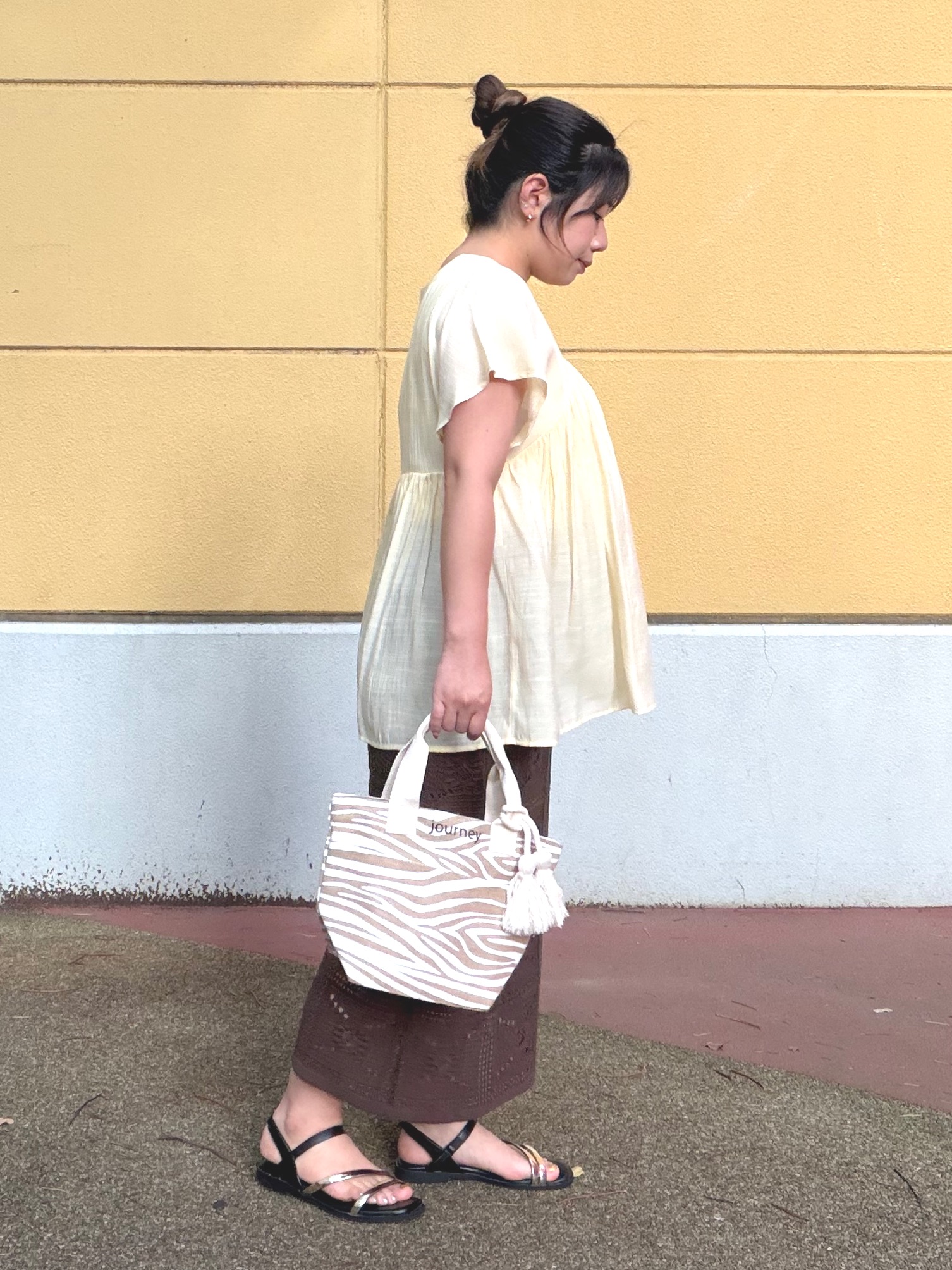 まちゃんなちゃんさんの「SHOO･LA･RUE｜【前後2WAY/洗濯機可/S-LL】スクエアネックで小顔効果 ランダムテレコタンクトップ」を使ったコーディネート