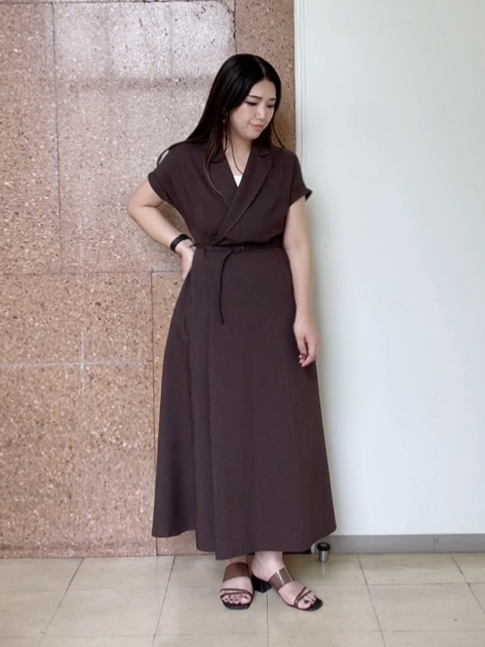 なかじさんの「UNTITLED｜【接触冷感/UVカット/イージーケア】テーラードカラーワンピース」を使ったコーディネート