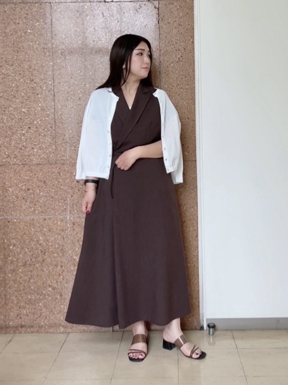 なかじさんの「UNTITLED｜【接触冷感/UVカット/イージーケア】テーラードカラーワンピース」を使ったコーディネート