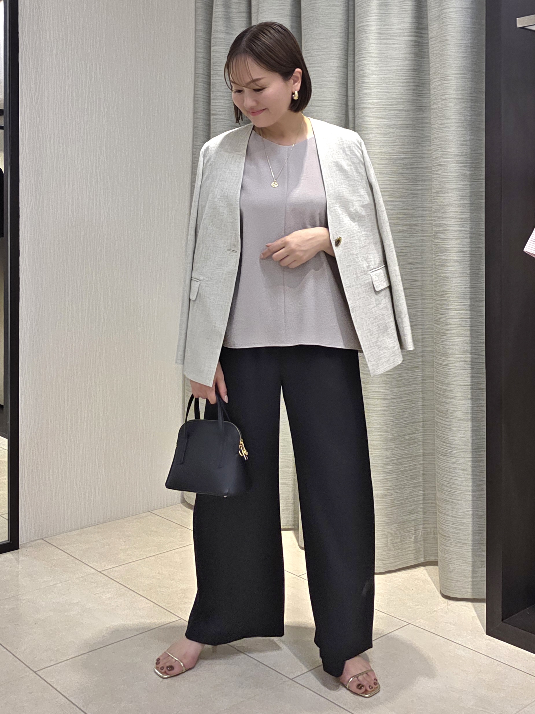 naokoさんの「UNTITLED｜◆【さらりと快適/セットアップ可/UV/接触冷感】スラブカラーレスジャケット」を使ったコーディネート