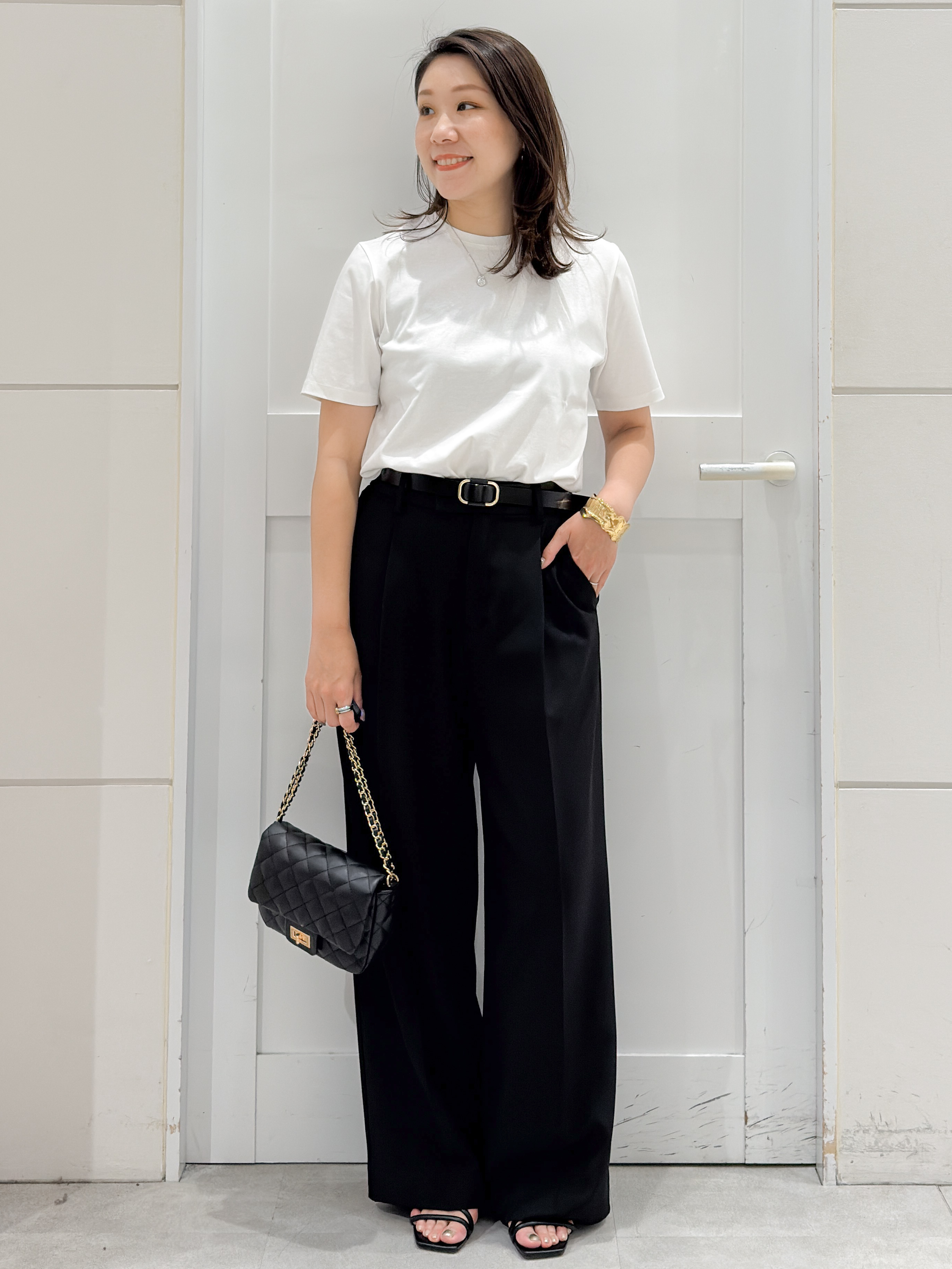 yuka.aさんの「OPAQUE.CLIP｜オーガニックコットン混ベーシックTシャツ【洗濯機OK】《SS～LL》」を使ったコーディネート