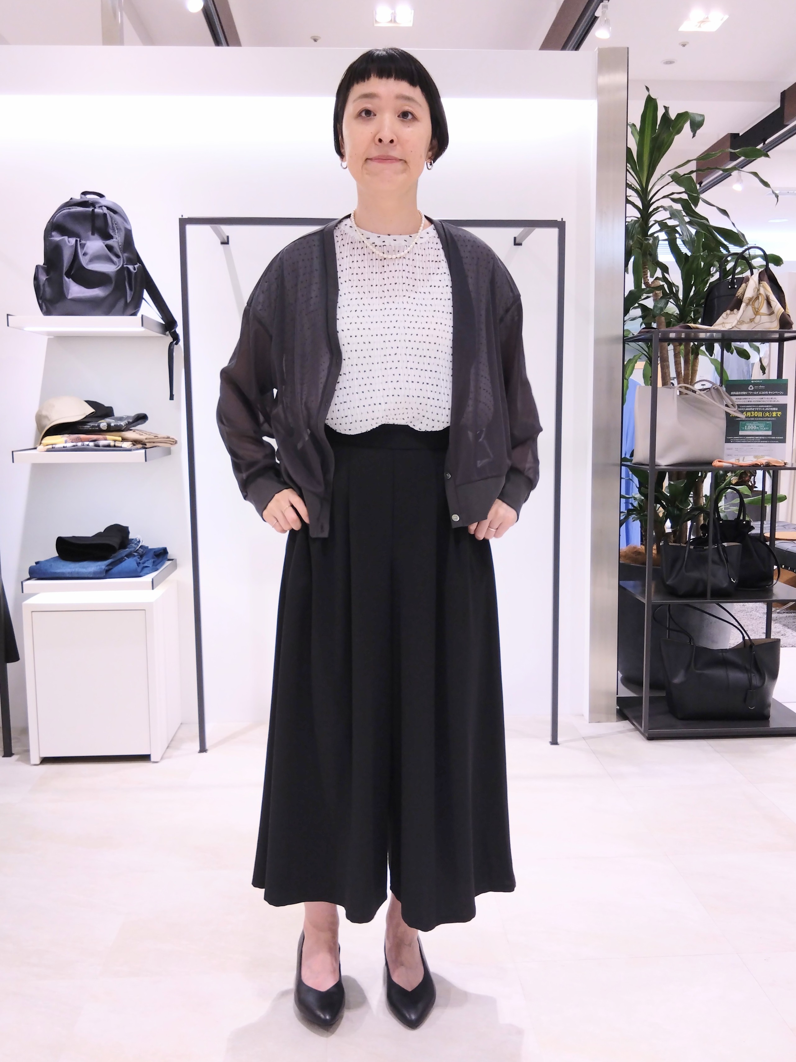 まちこさんの「UNTITLED｜【1枚で着映える】ドットジャガードブラウス」を使ったコーディネート