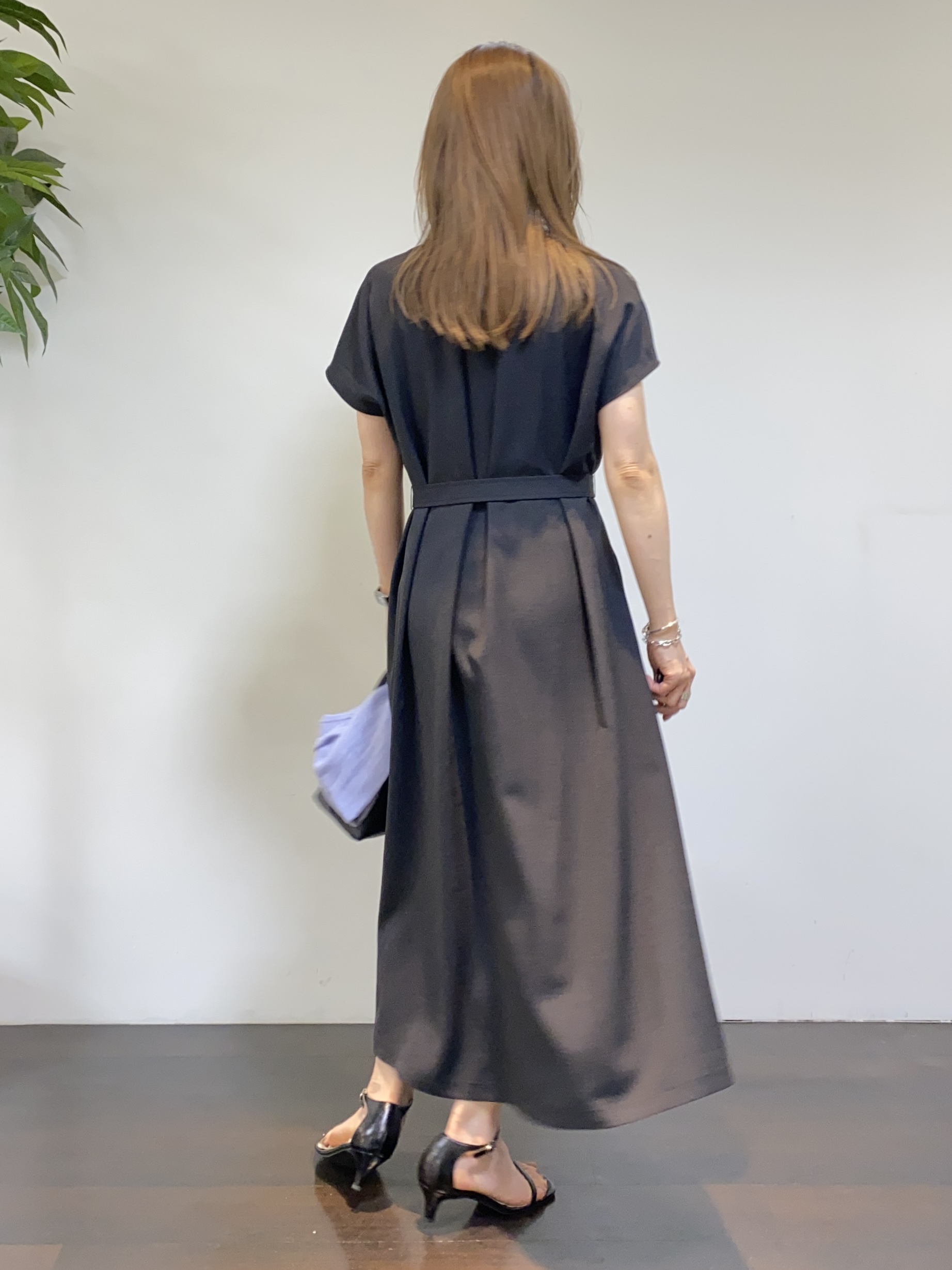 tomoさんの「UNTITLED｜【清涼感/洗える】ミニマルシルエットジャケット」を使ったコーディネート