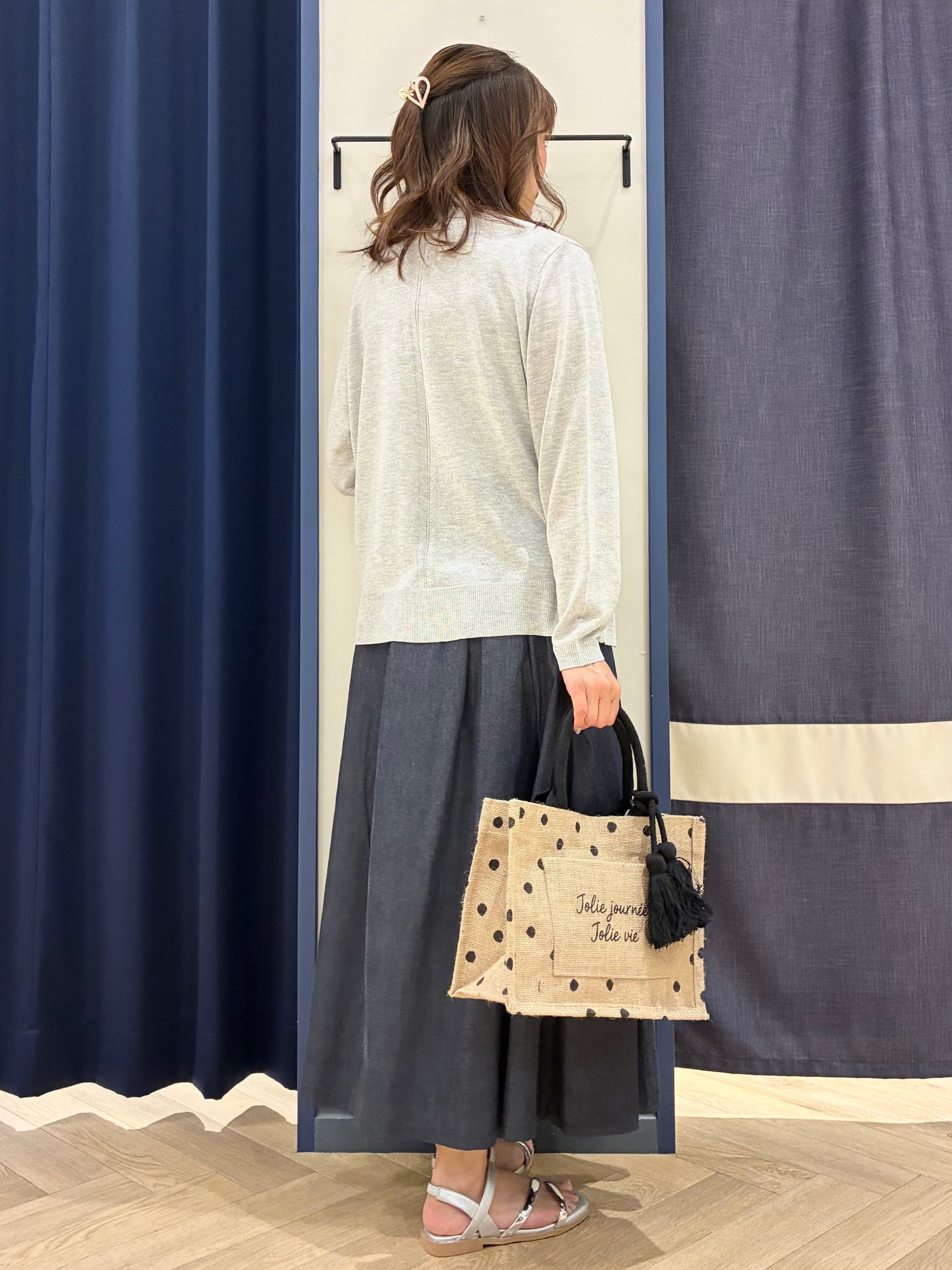 Orikaさんの「grove｜高評価！【UVカット】ベーシックショートカーディガン」を使ったコーディネート