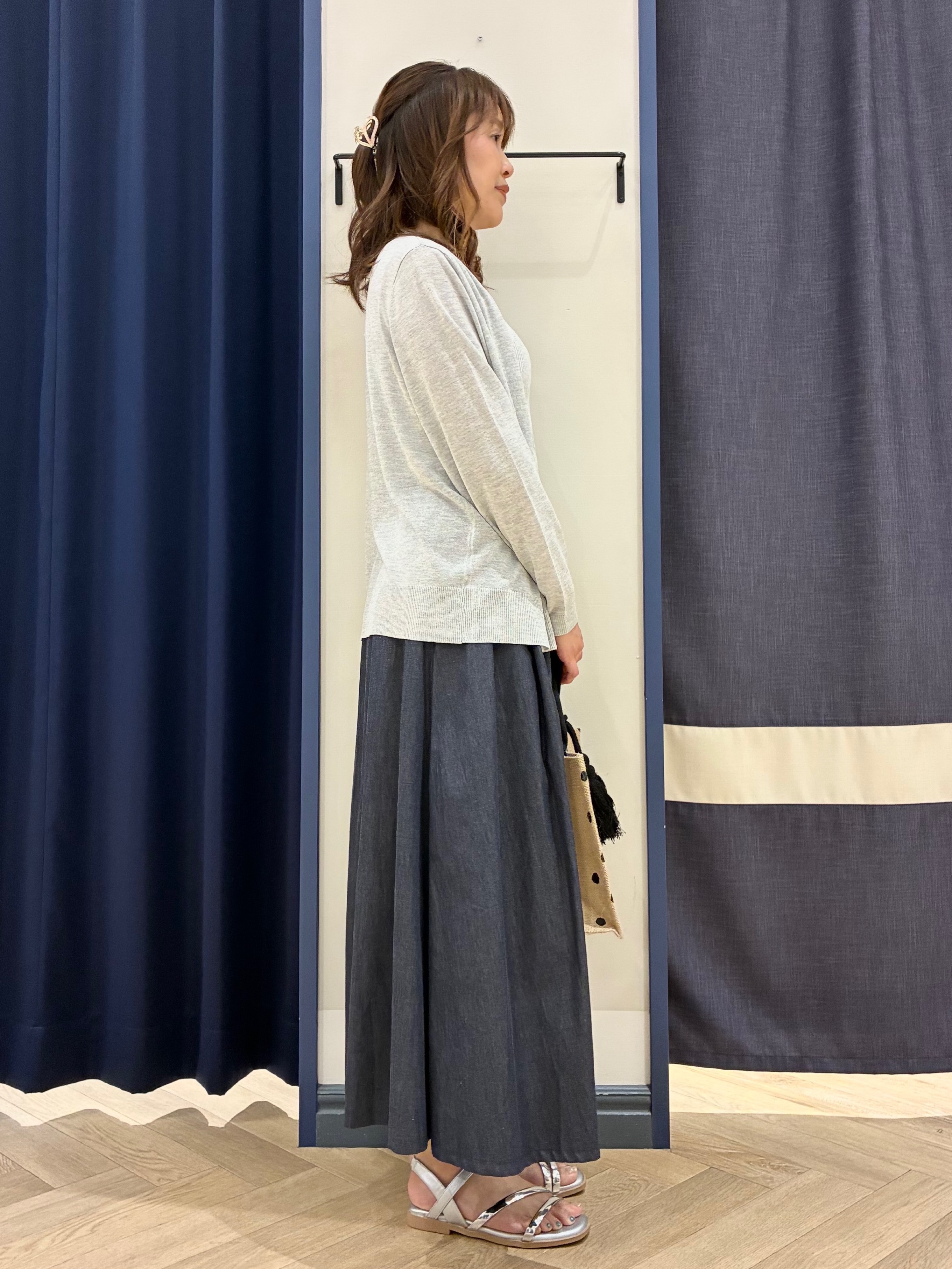 Orikaさんの「grove｜高評価！【UVカット】ベーシックショートカーディガン」を使ったコーディネート