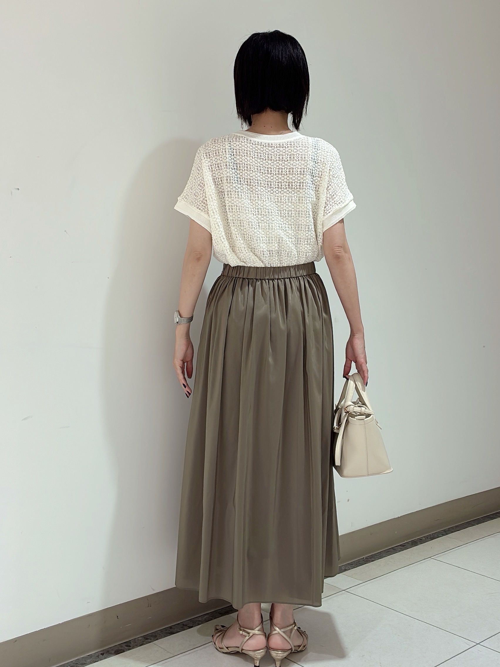 環さんの「UNTITLED｜【洗える／シアー】ミニヨンレースプルオーバー」を使ったコーディネート
