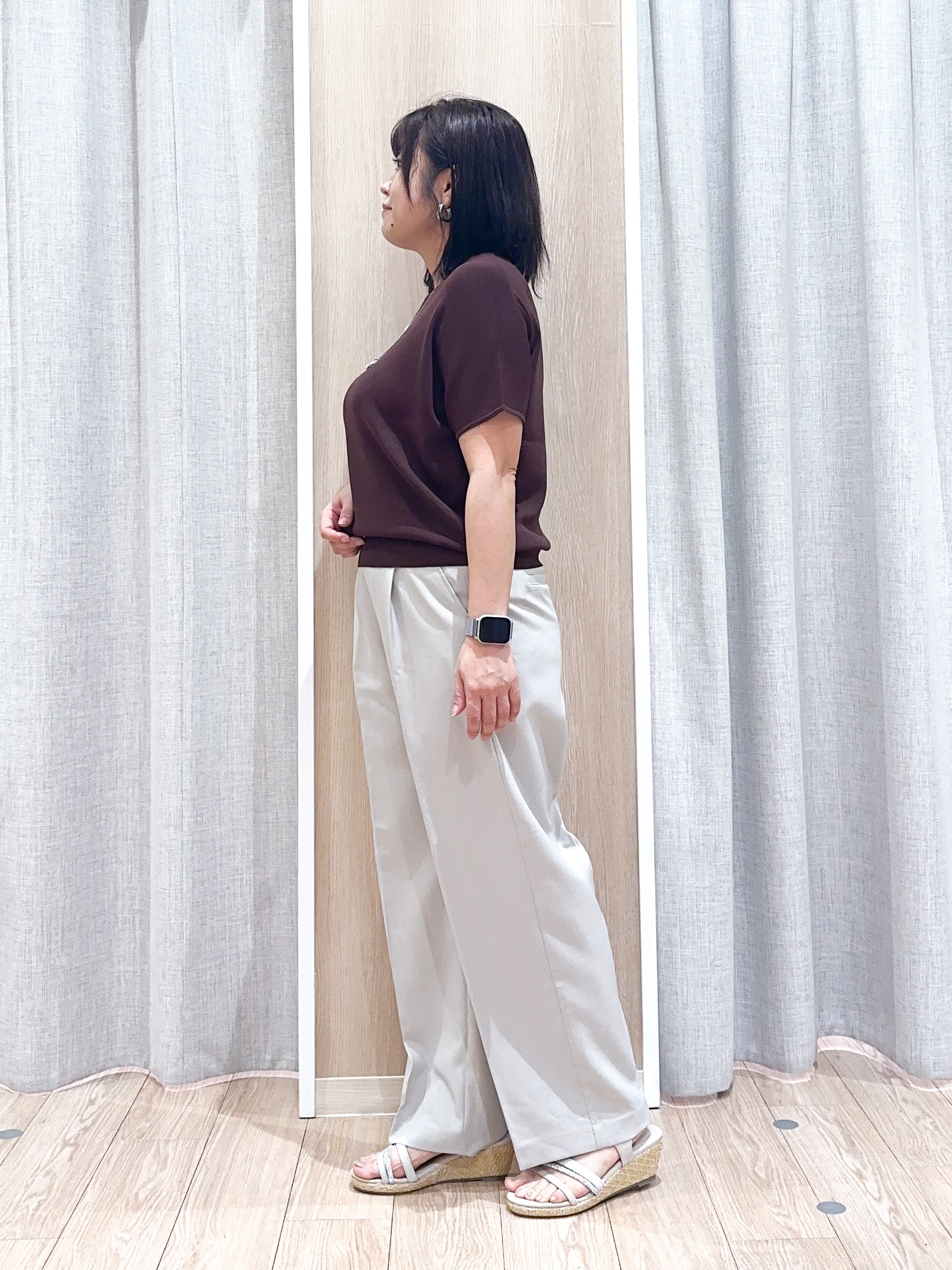 naoさんの「grove｜【シリーズ累計36万枚！名品ニット】やわらかドライタッチ ドルマンニット」を使ったコーディネート