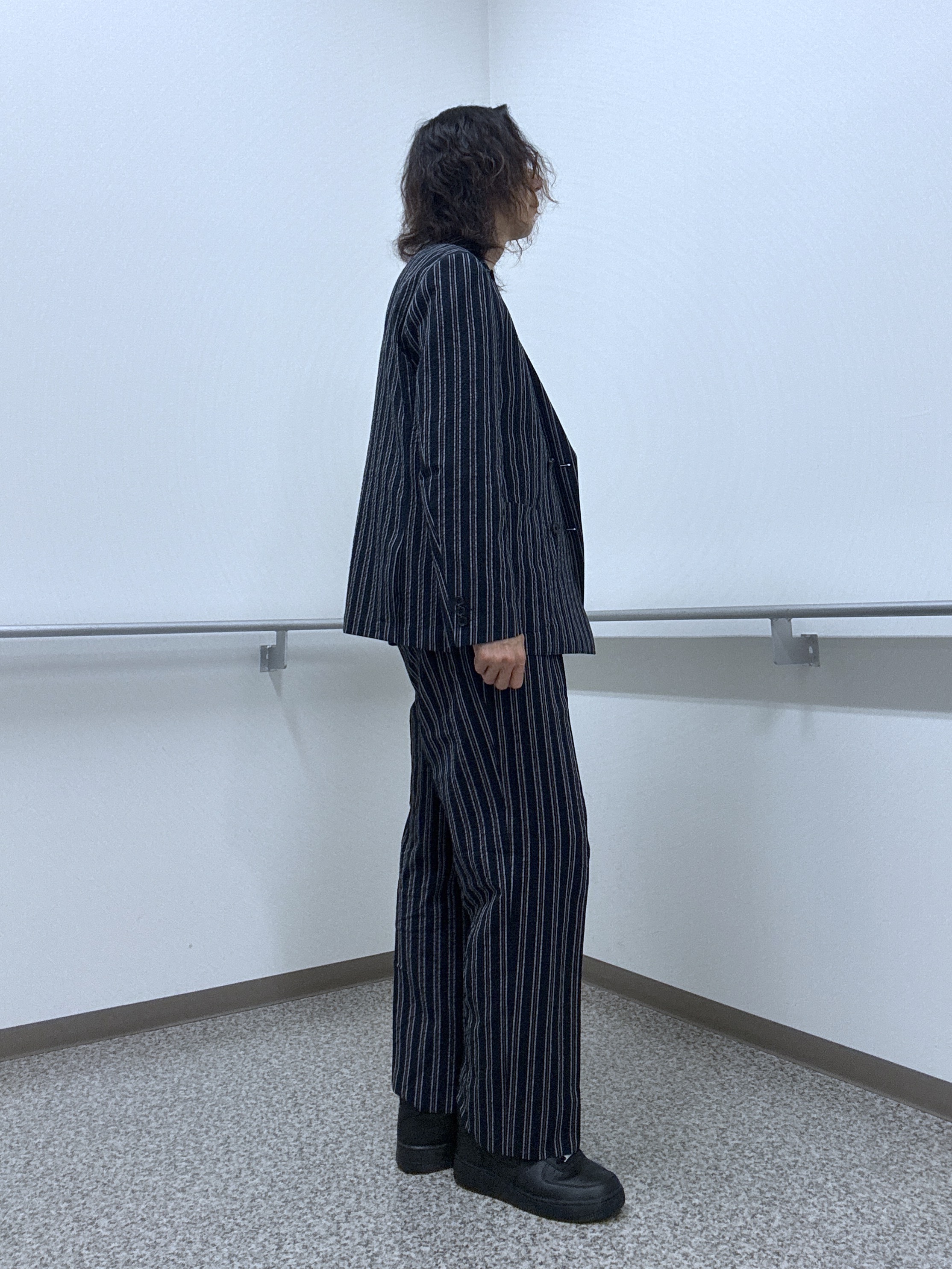 おーのさんの「TAKEO KIKUCHI｜【BOWLER HAT LABEL】サッカーストライプ ダブルジャケット」を使ったコーディネート