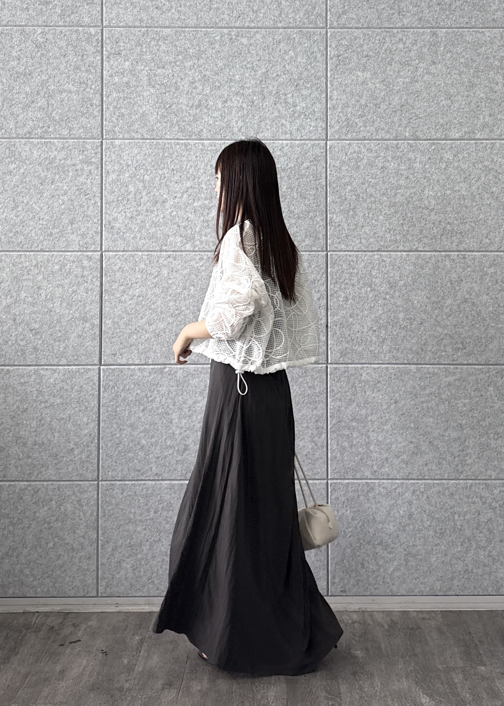 Renoさんの「INDIVI｜アートメッシュブルゾン」を使ったコーディネート