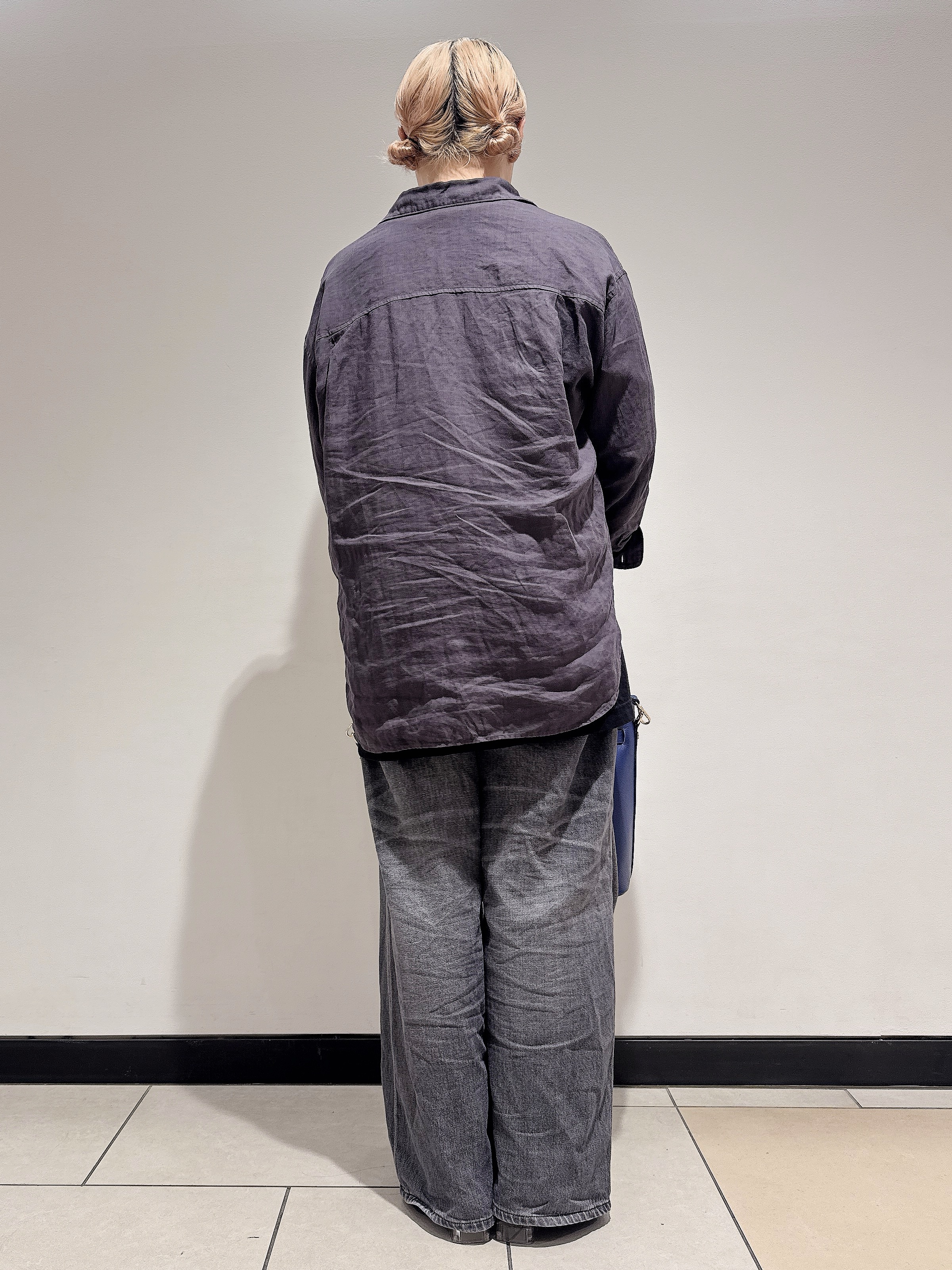 なかもとあきさんの「DRESSTERIOR｜【人気定番/ウォッシャブル】ガーメントダイラミーシャツ」を使ったコーディネート