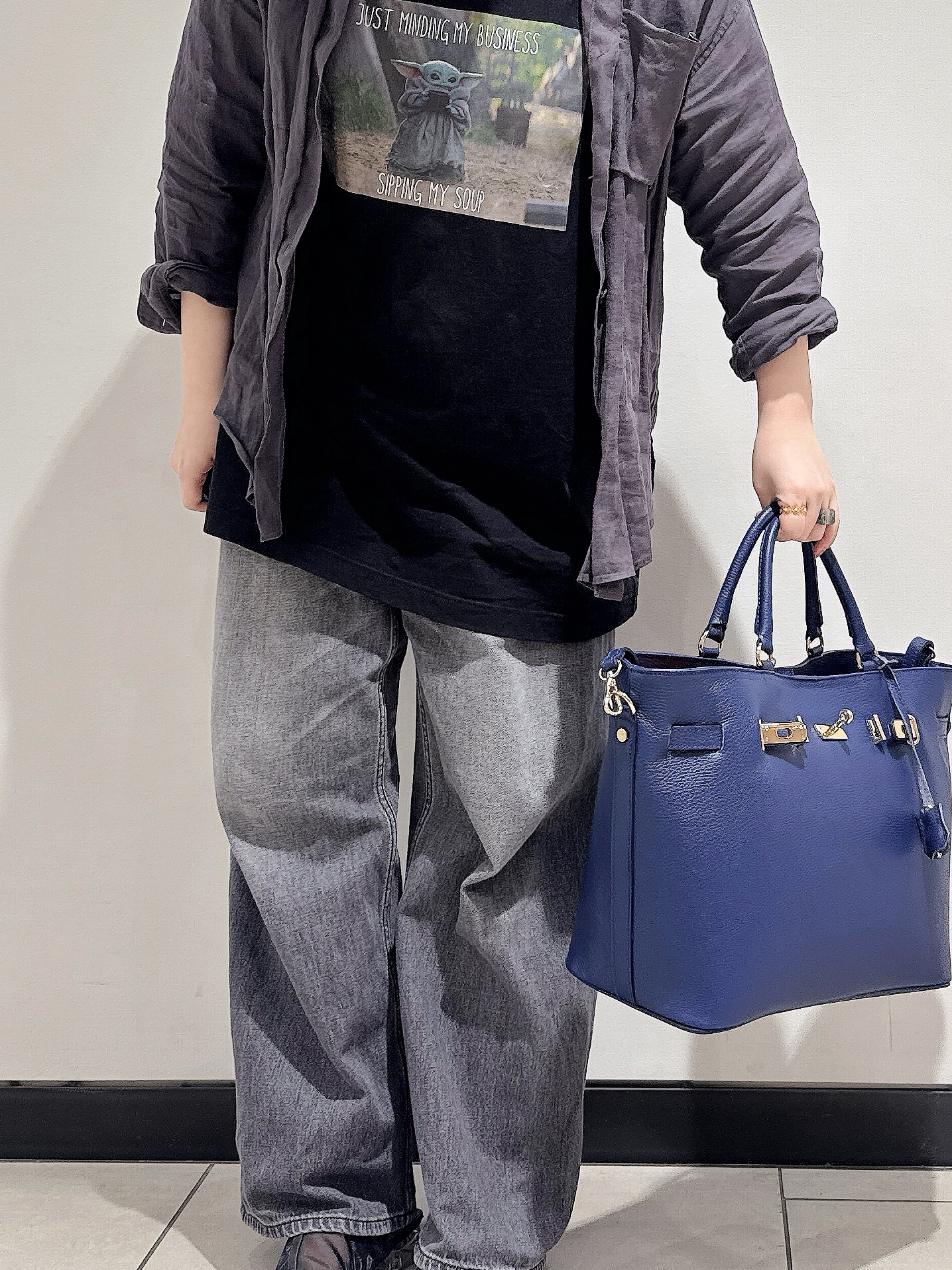 なかもとあきさんの「DRESSTERIOR｜【人気定番/ウォッシャブル】ガーメントダイラミーシャツ」を使ったコーディネート