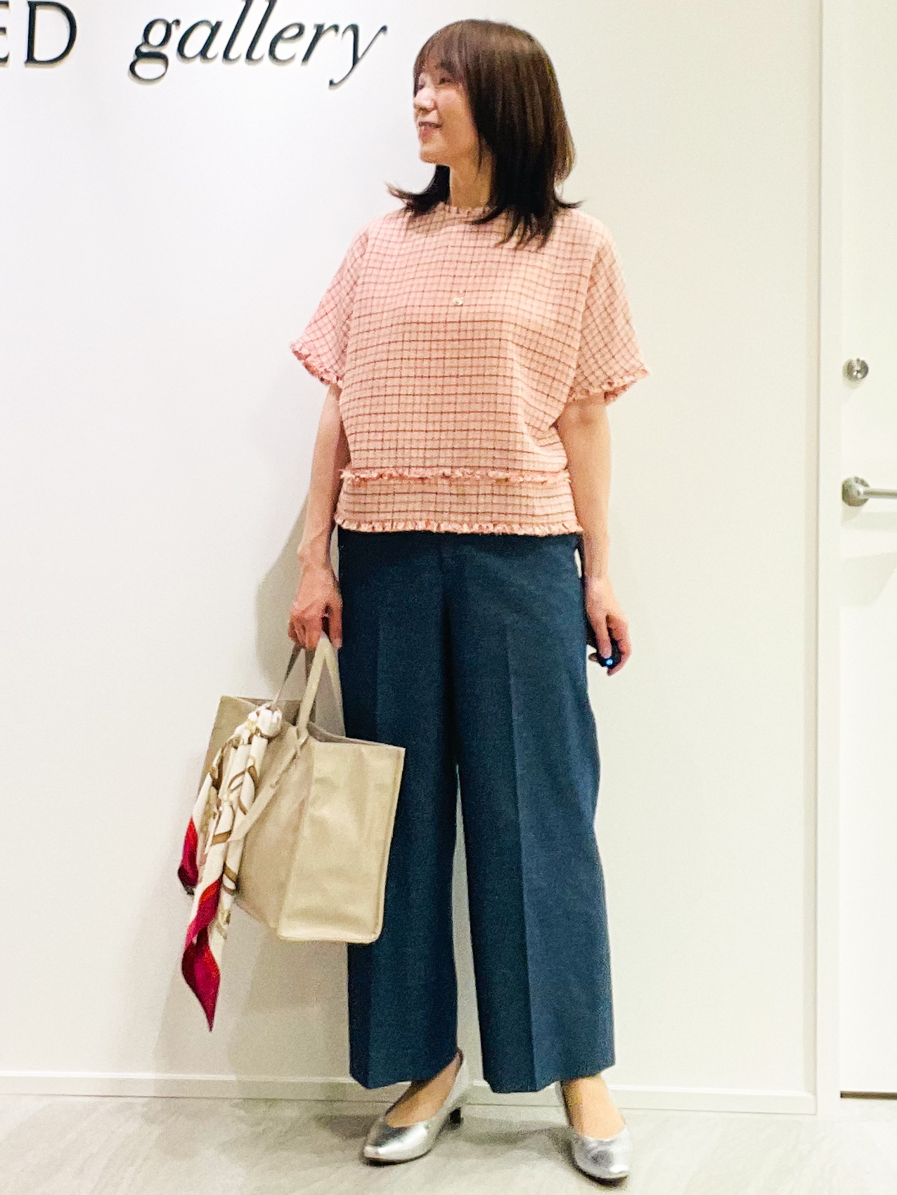 めいさんの「UNTITLED｜◆ファンシーツイードブラウス」を使ったコーディネート