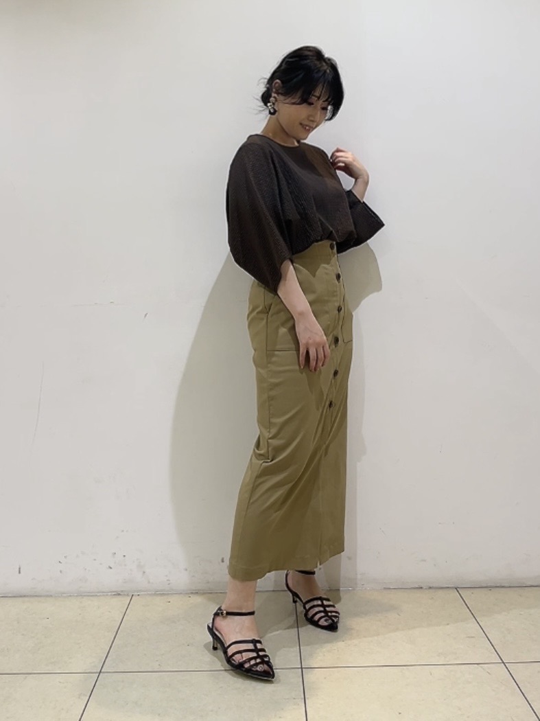 watanabeさんの「UNTITLED｜【体型カバー】サッカーチェックドルマントップス」を使ったコーディネート