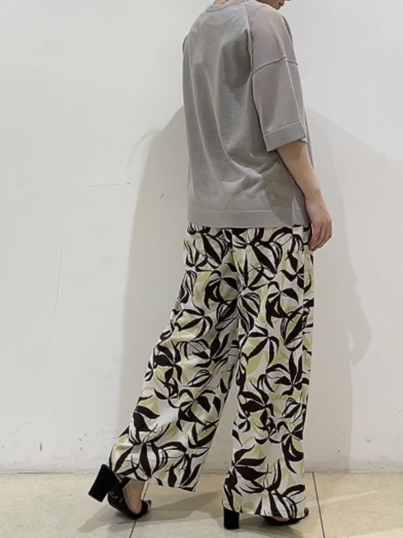 watanabeさんの「UNTITLED｜【アンサンブル可/Tシャツ風/ゆったり】リラックスニットトップス」を使ったコーディネート