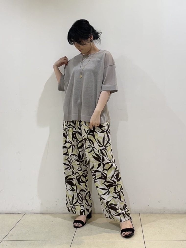 watanabeさんの「UNTITLED｜【アンサンブル可/Tシャツ風/ゆったり】リラックスニットトップス」を使ったコーディネート