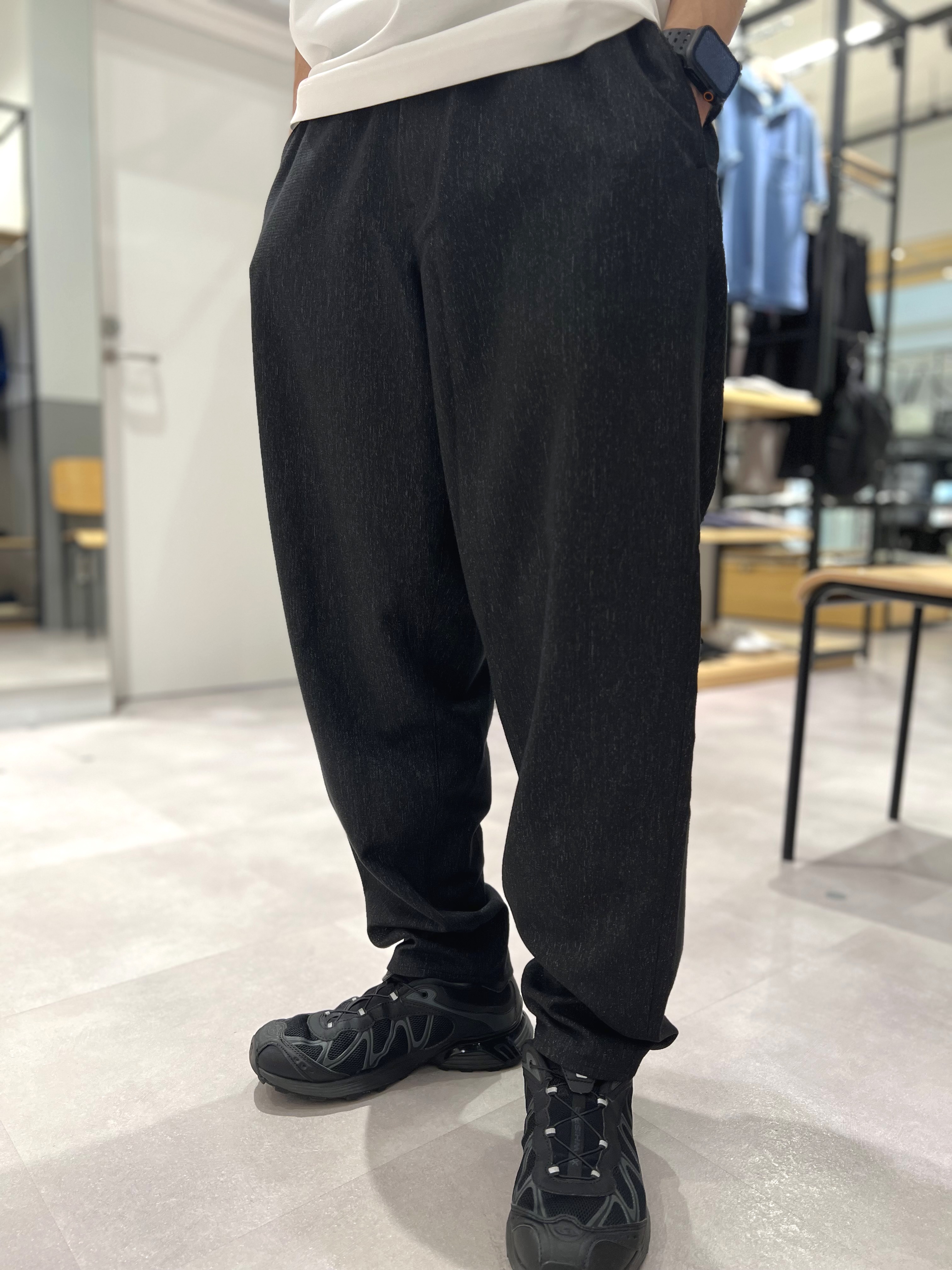 yutoさんの「TAKEO KIKUCHI｜【通気性】トリコットサッカー オープンカラー シャツ」を使ったコーディネート