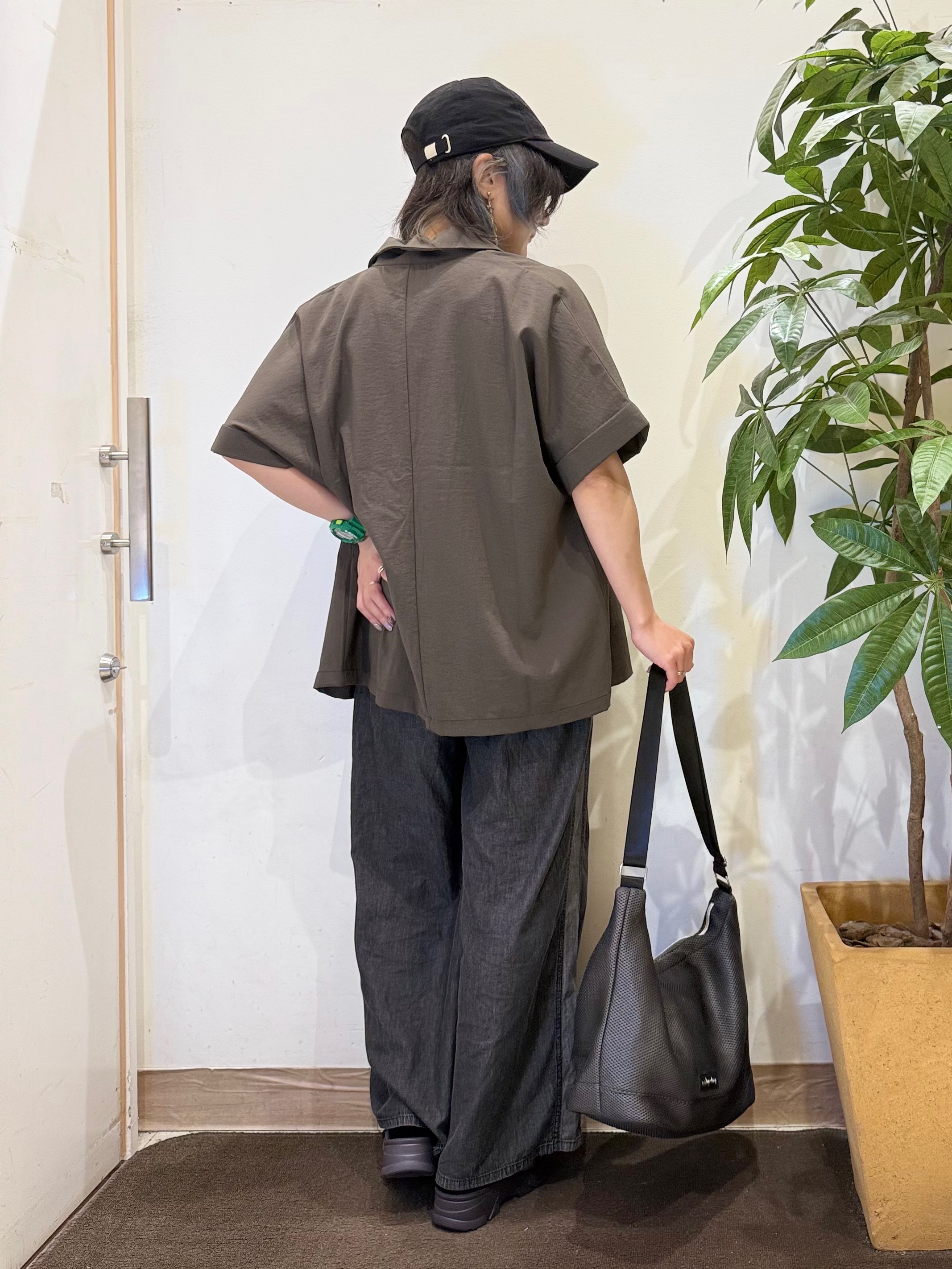 misakiさんの「SHOO･LA･RUE｜【高レビュー/洗濯機可/セットアップ可】軽凛(かろりん) 半袖ジャケット」を使ったコーディネート