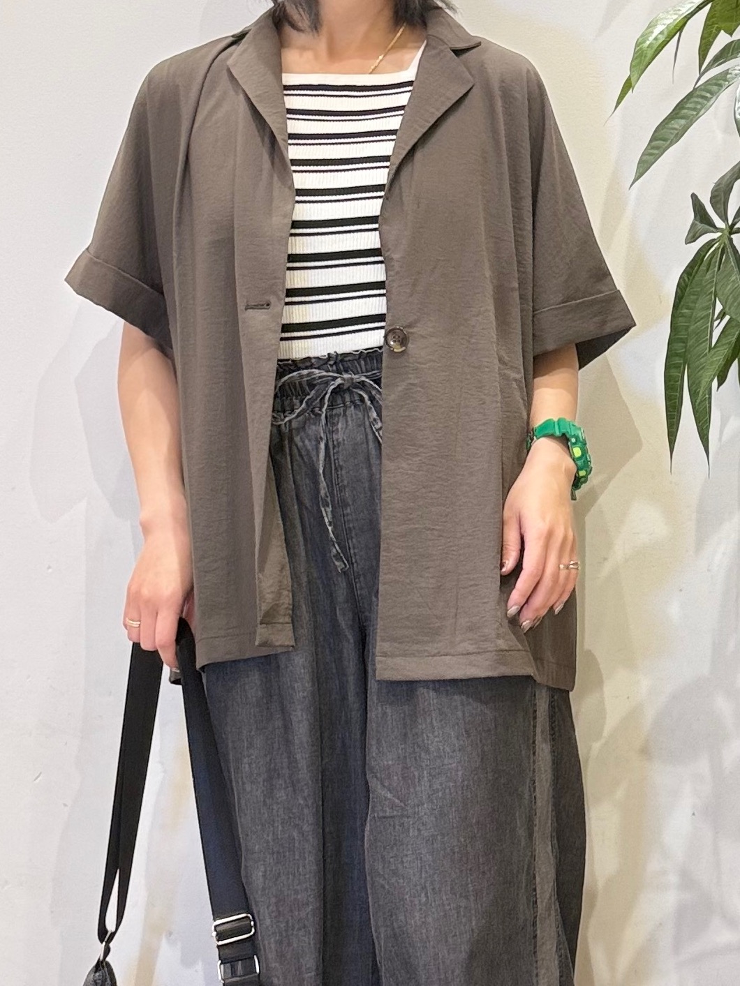 misakiさんの「SHOO･LA･RUE｜【高レビュー/洗濯機可/セットアップ可】軽凛(かろりん) 半袖ジャケット」を使ったコーディネート