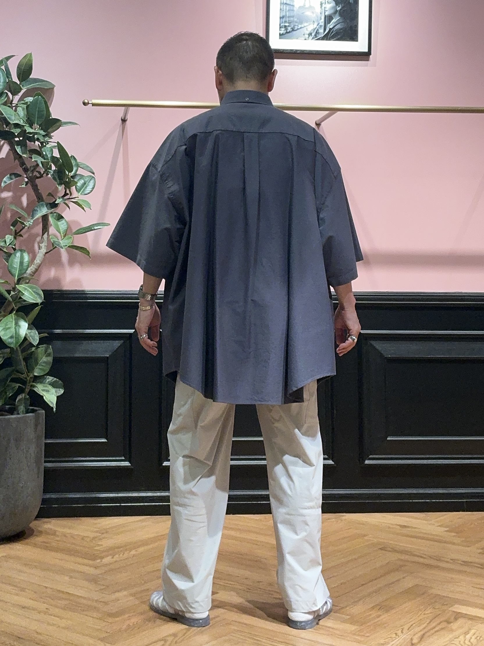 torigoeさんの「DRESSTERIOR｜◆【セットアップ可/ウォッシャブル】SOLOTEX ストレッチパンツ」を使ったコーディネート