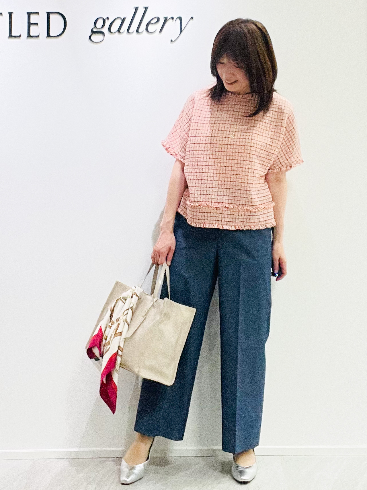 めいさんの「UNTITLED｜◆ファンシーツイードブラウス」を使ったコーディネート
