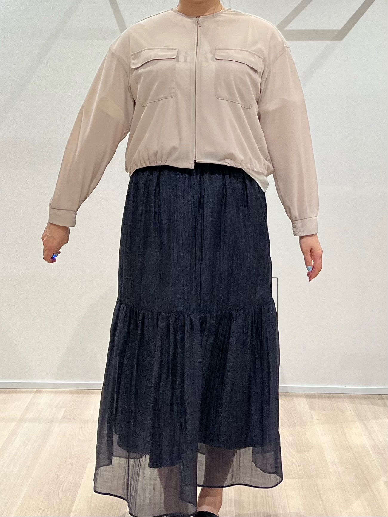 TOMOMIさんの「UNTITLED｜◆【洗える】シアーブルゾン」を使ったコーディネート