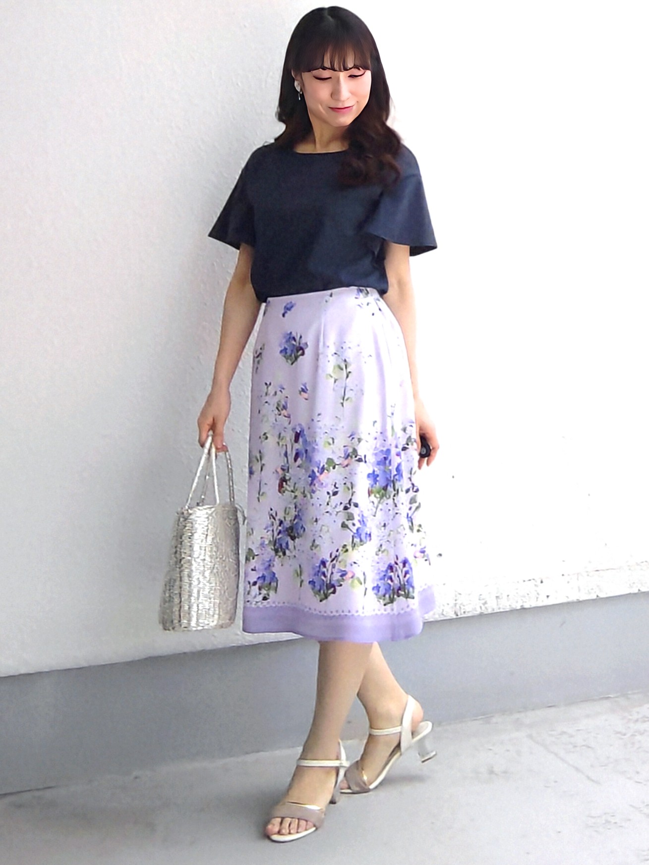 keinaさんの「SunaUna｜多色花柄プリントスカート」を使ったコーディネート