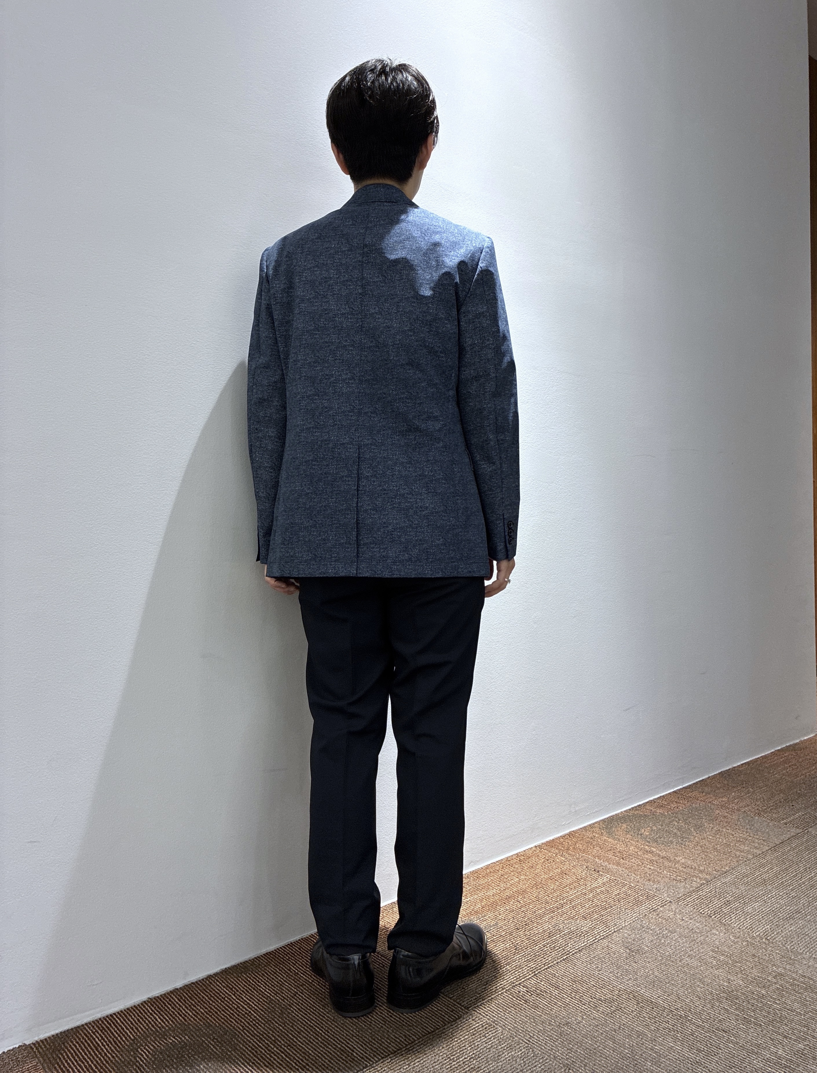 わいずみさんの「TAKEO KIKUCHI｜【抗菌防臭】COOL DOTS（R）ドビープリント ジャケット」を使ったコーディネート
