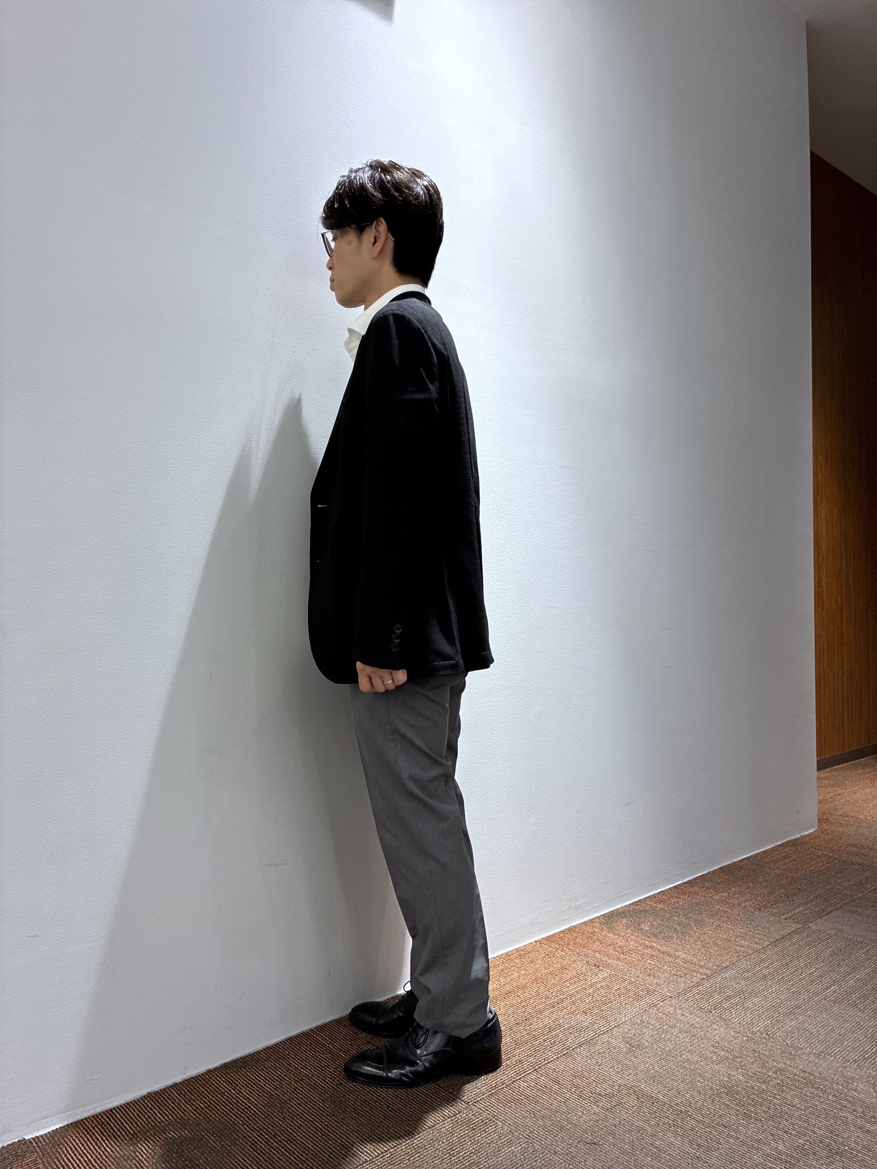 わいずみさんの「TAKEO KIKUCHI｜【Begin5月号掲載/通気性】トリコットサッカー ジャケット」を使ったコーディネート